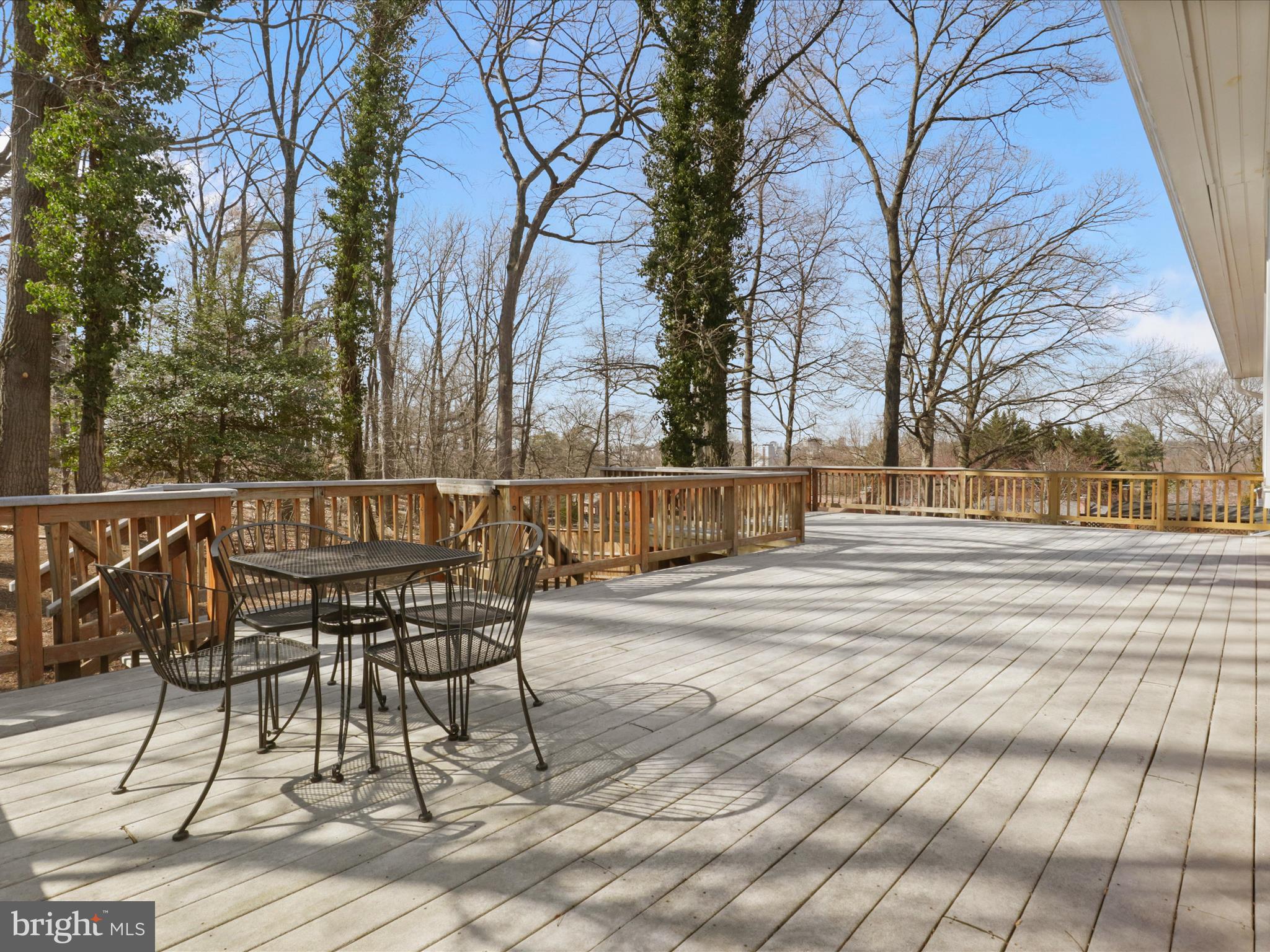 BELLE WOOD - Residential