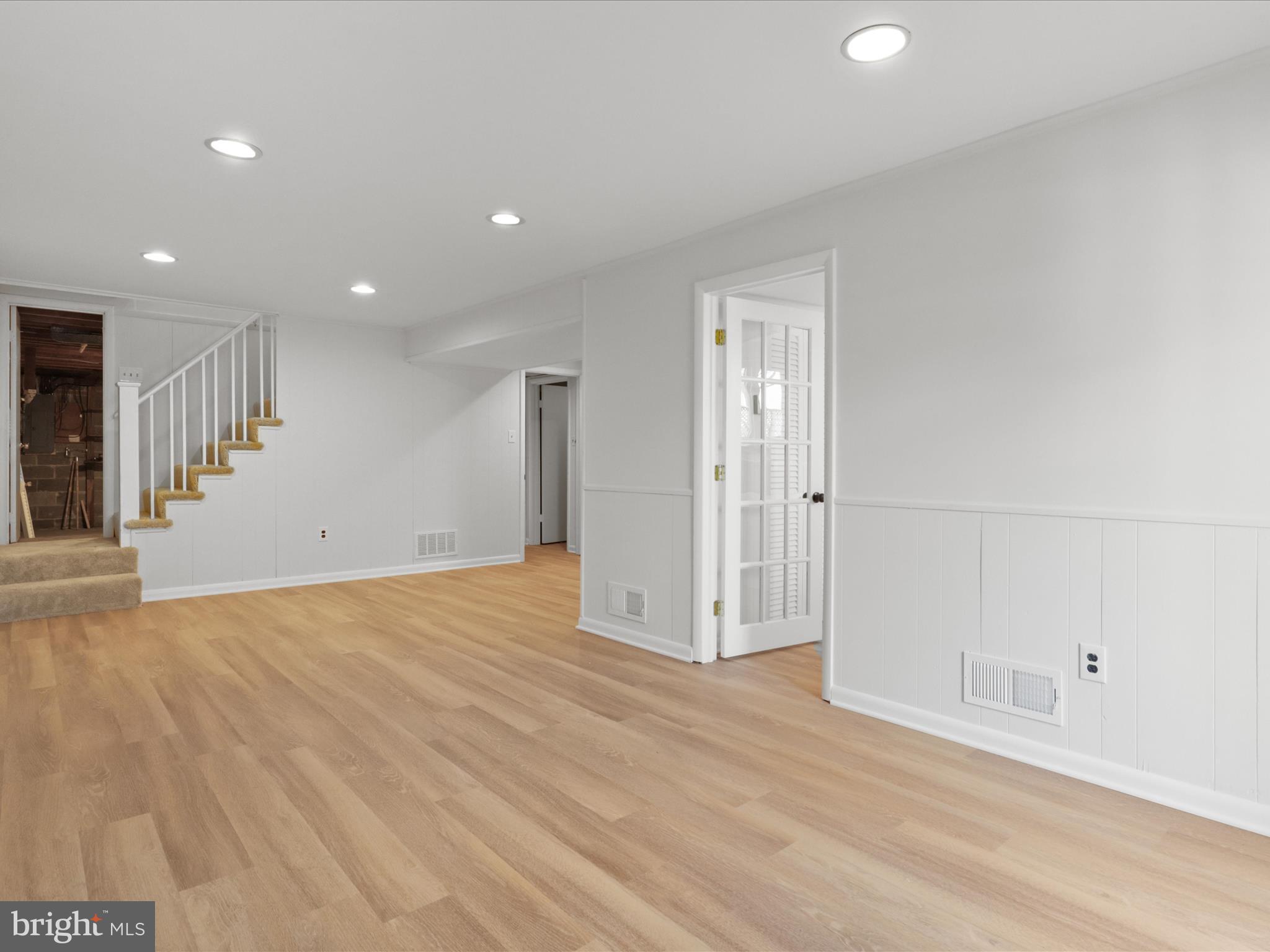 BELLE WOOD - Residential