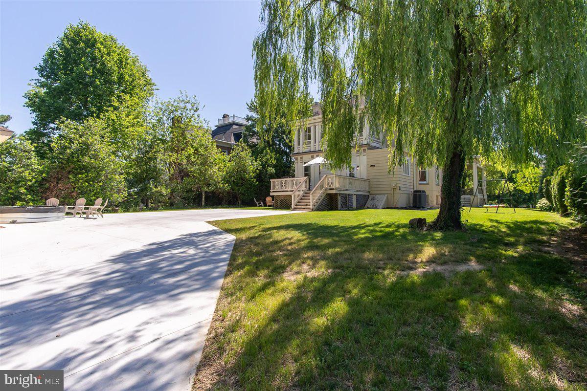 OAK HILL - Residential
