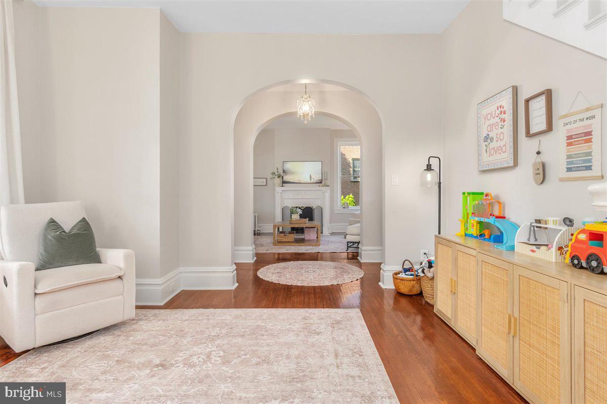 OAK HILL - Residential