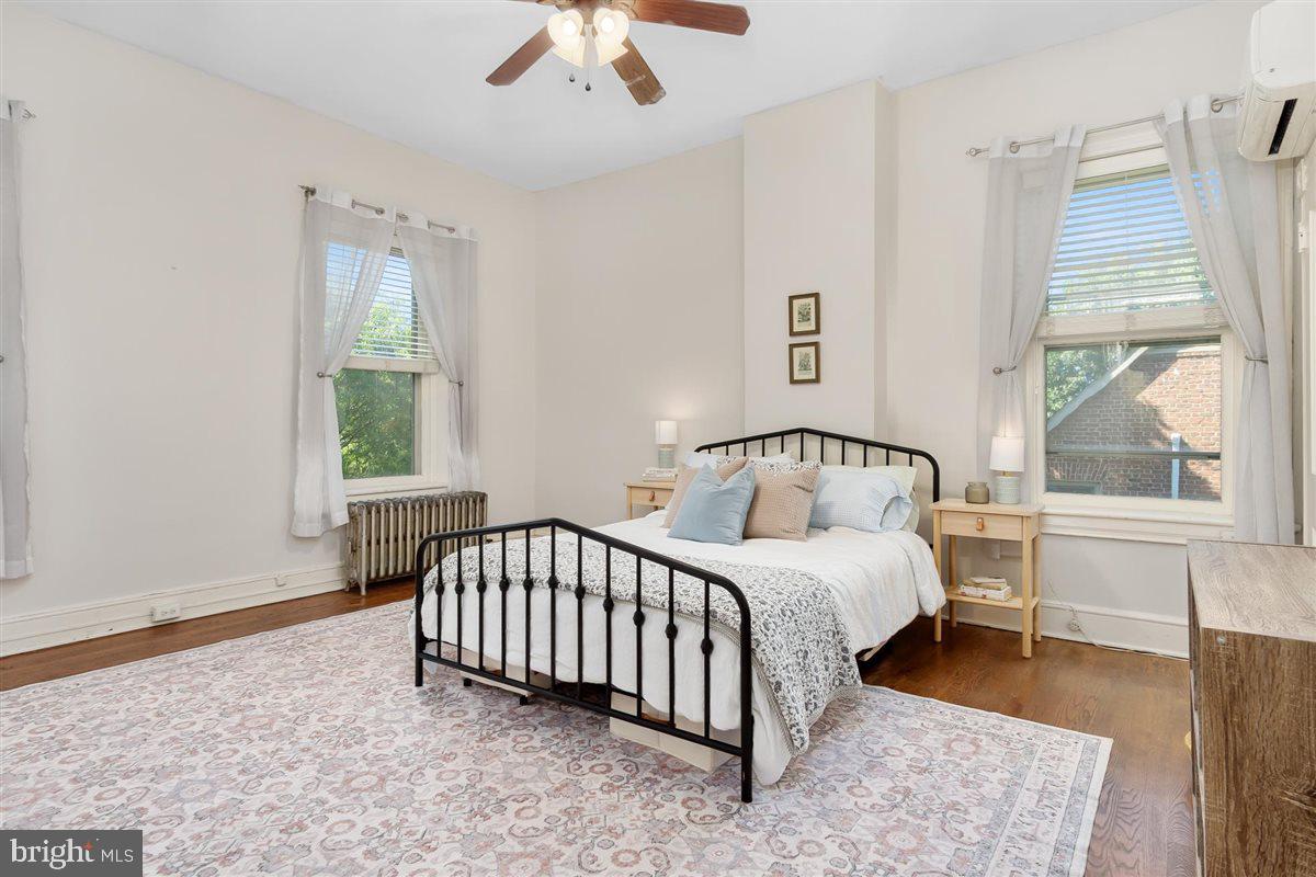 OAK HILL - Residential