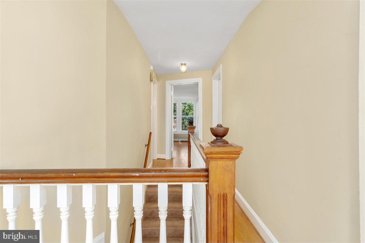 OAK HILL - Residential
