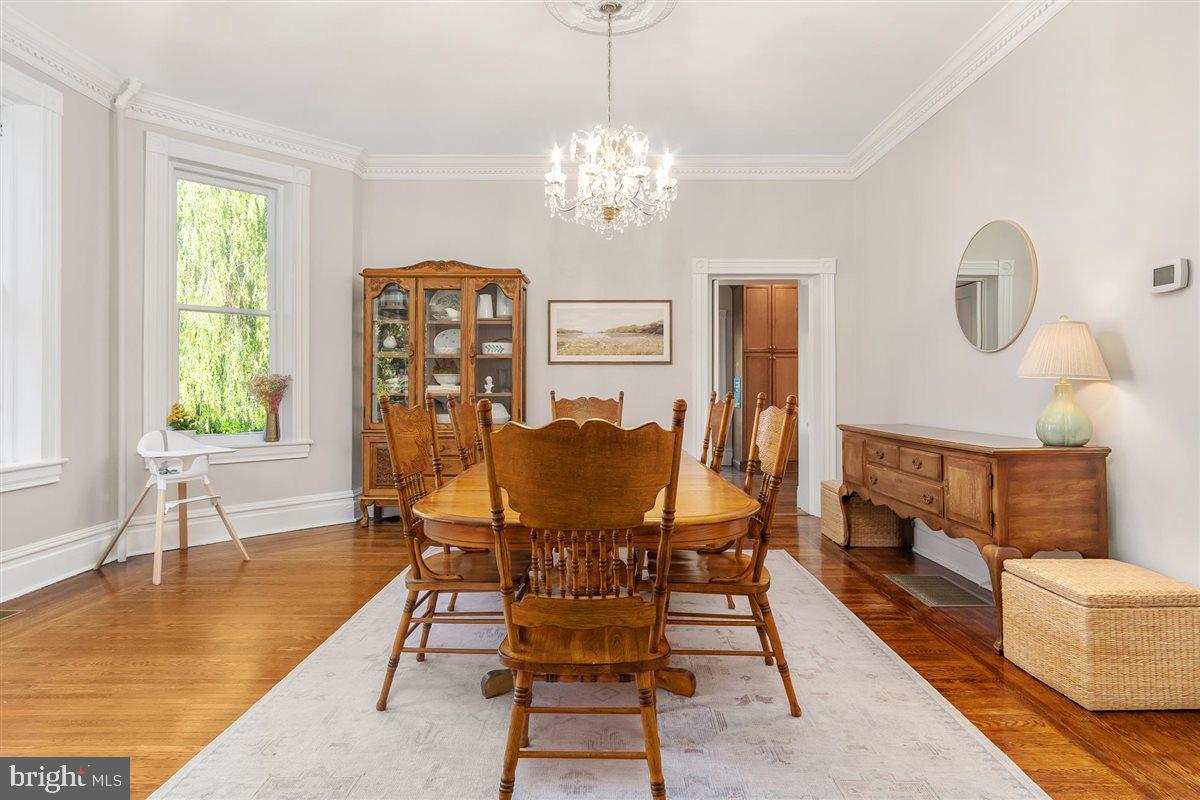 OAK HILL - Residential