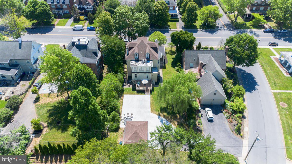 OAK HILL - Residential