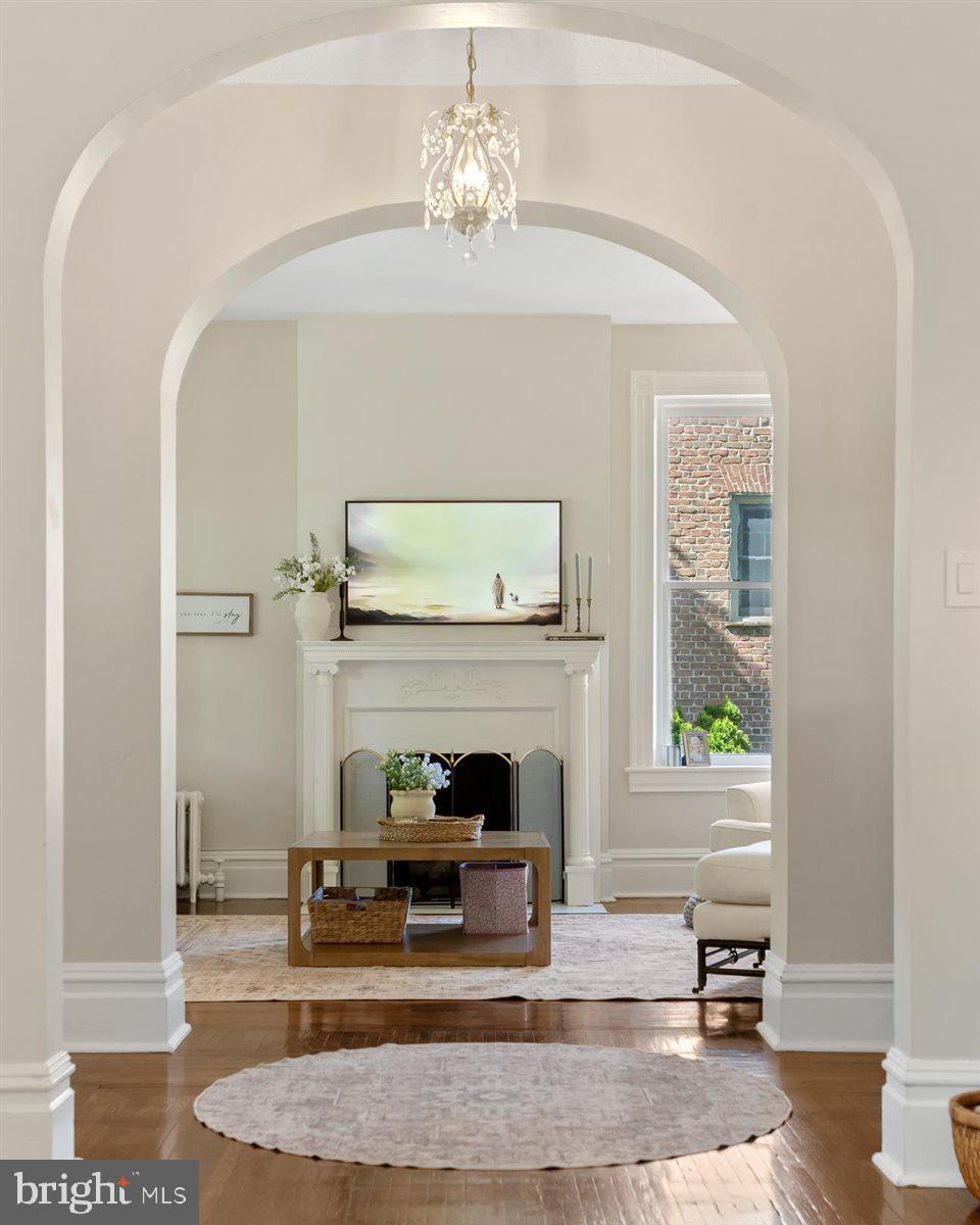 OAK HILL - Residential