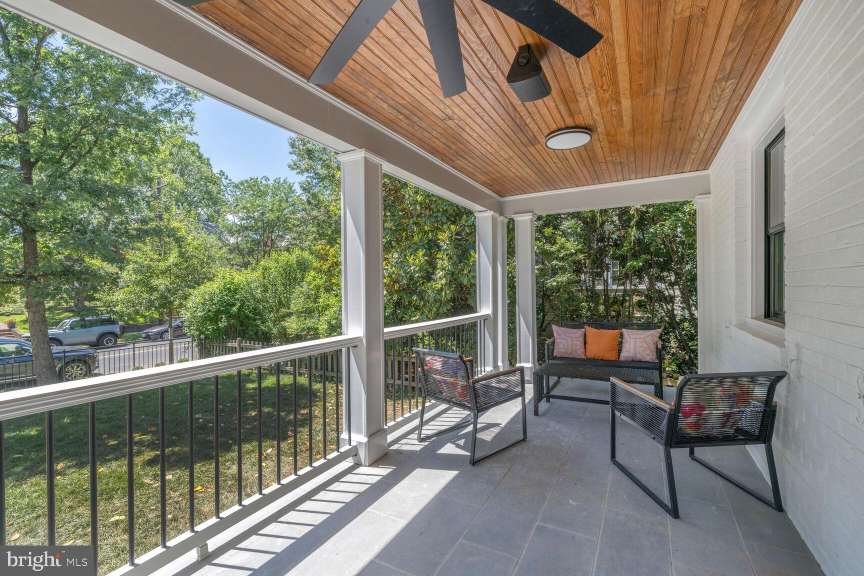 CHEVY CHASE - Residential
