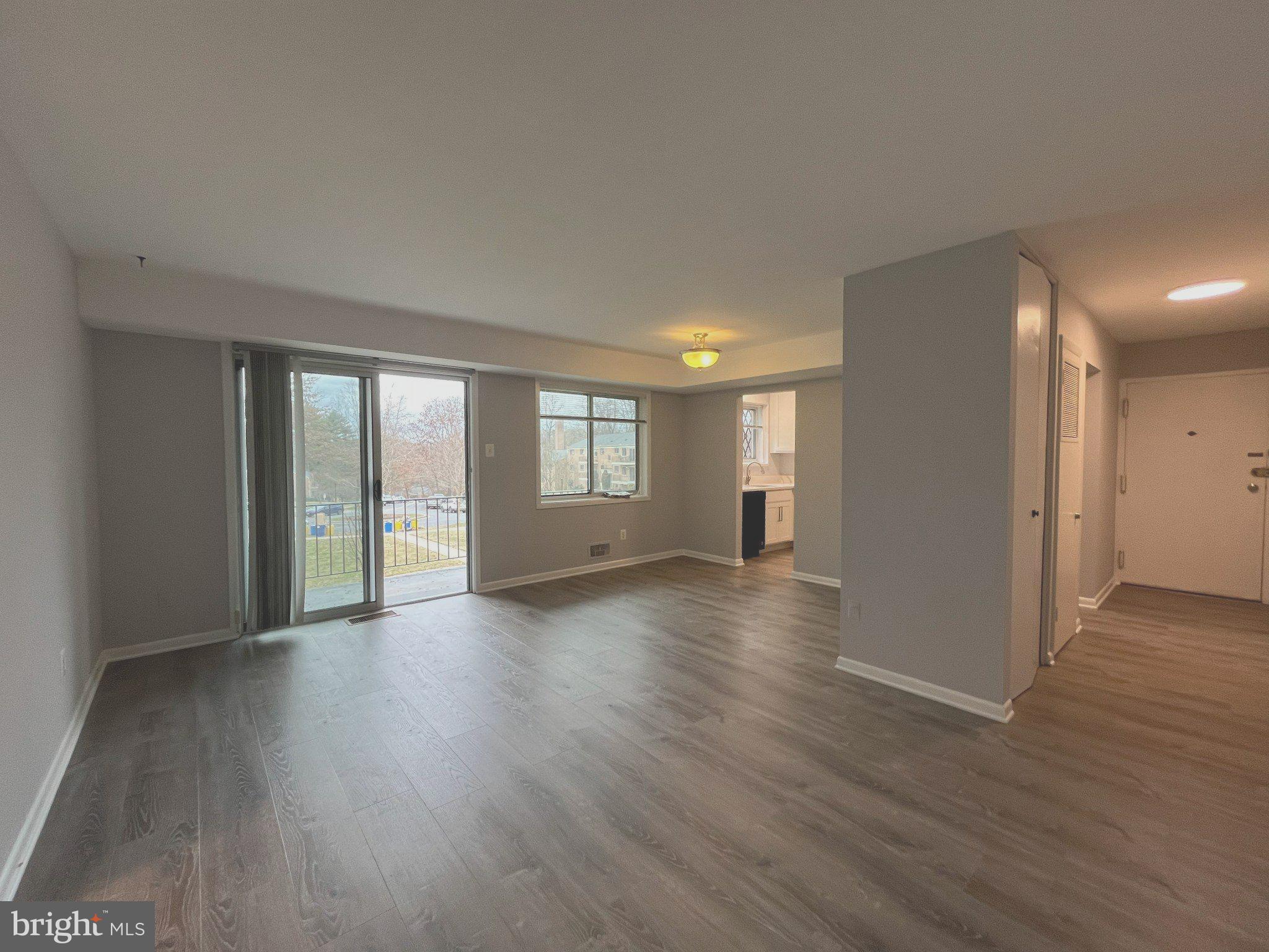 PARKSIDE CONDOMINIUMS - Residential
