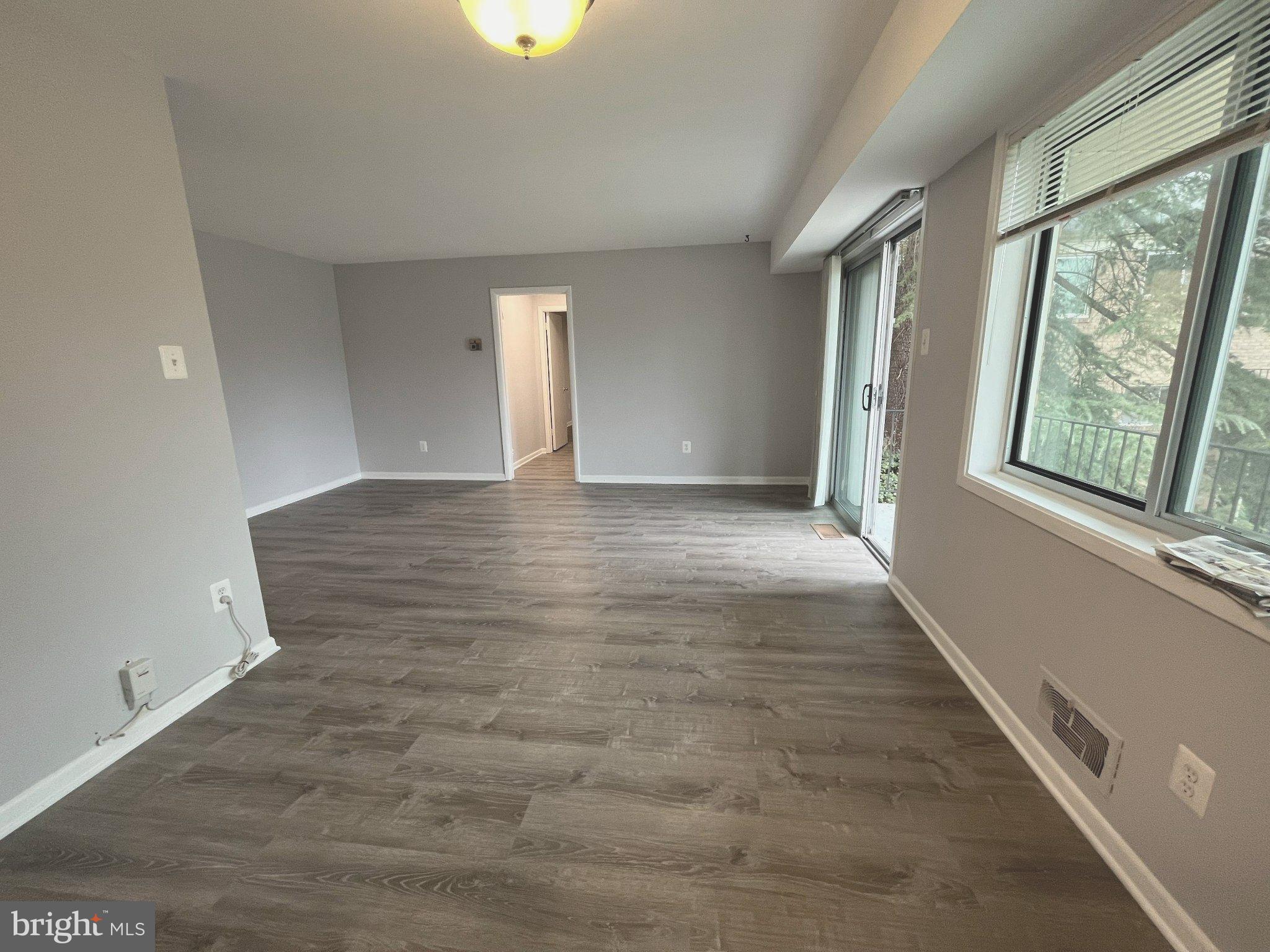 PARKSIDE CONDOMINIUMS - Residential