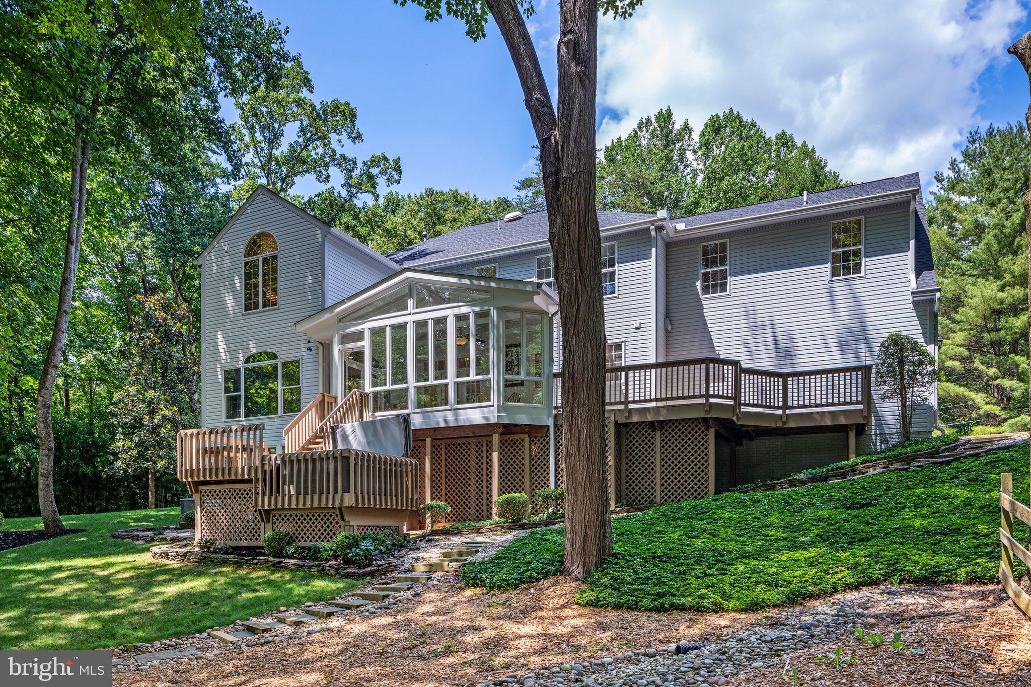 SWIFT RUN TRAILS - Residential