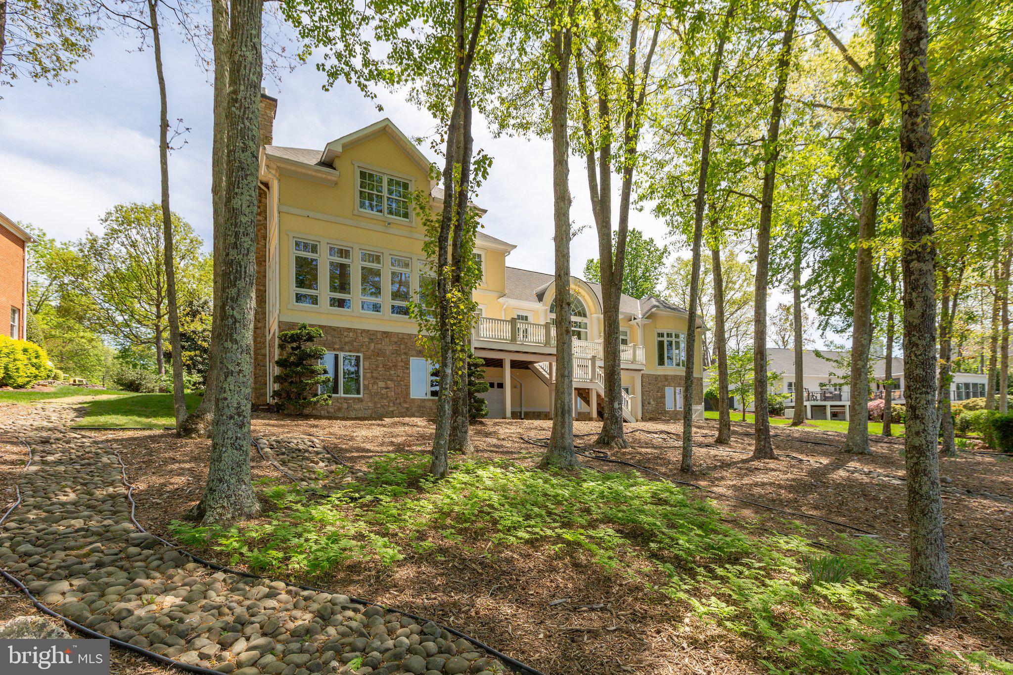 FAWN LAKE - Residential