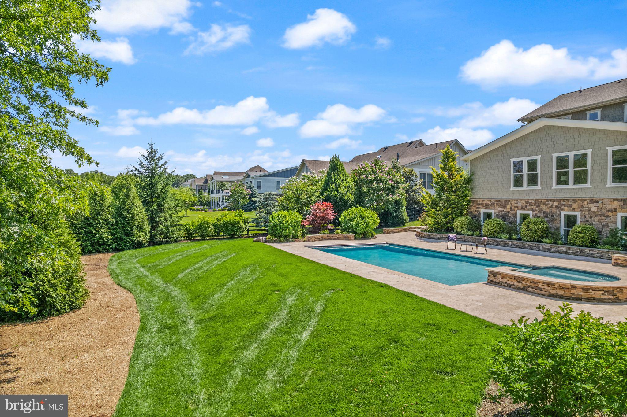 THE GRANT AT WILLOWSFORD - Residential