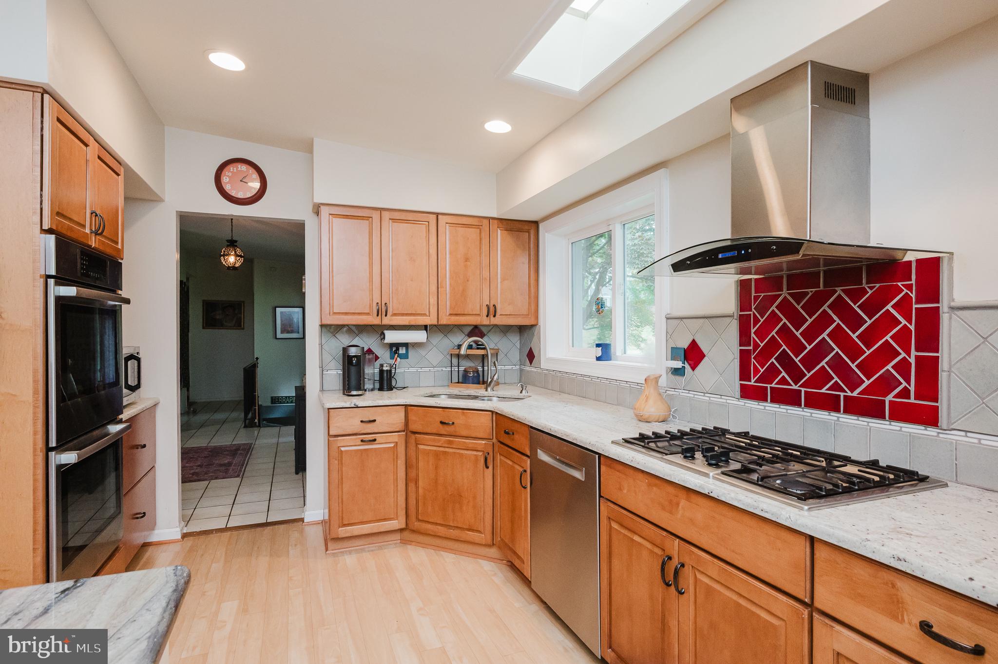 MIDFIELD - Residential