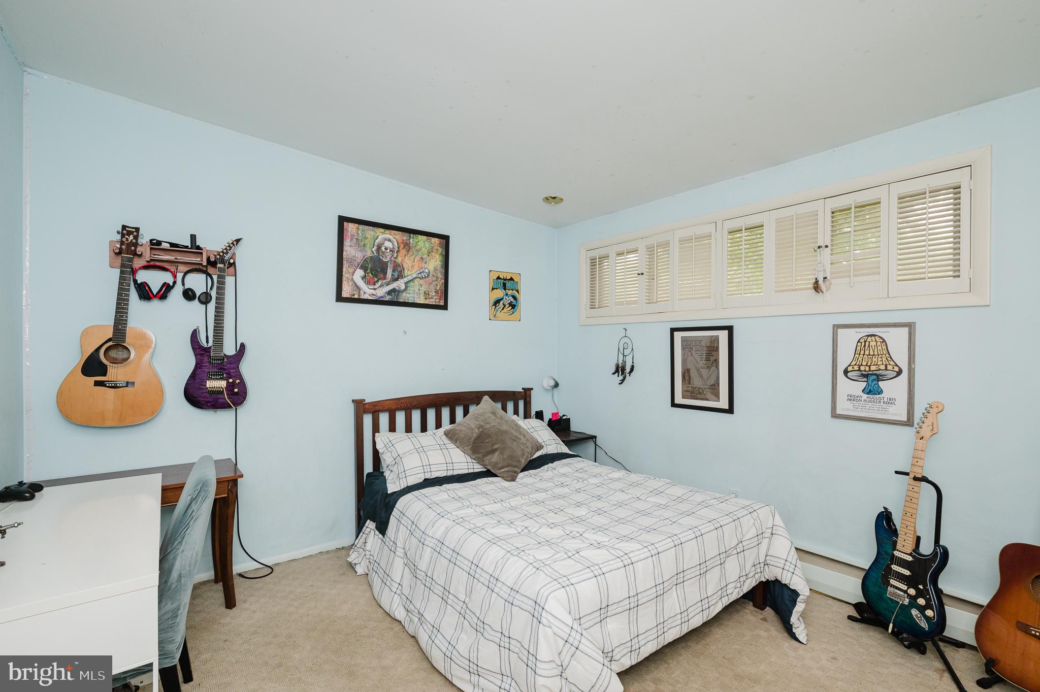 MIDFIELD - Residential