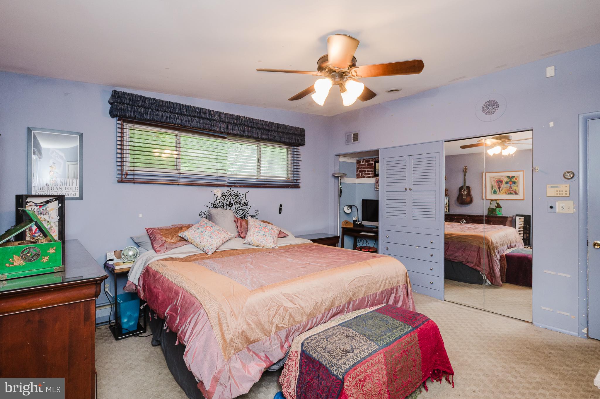 MIDFIELD - Residential