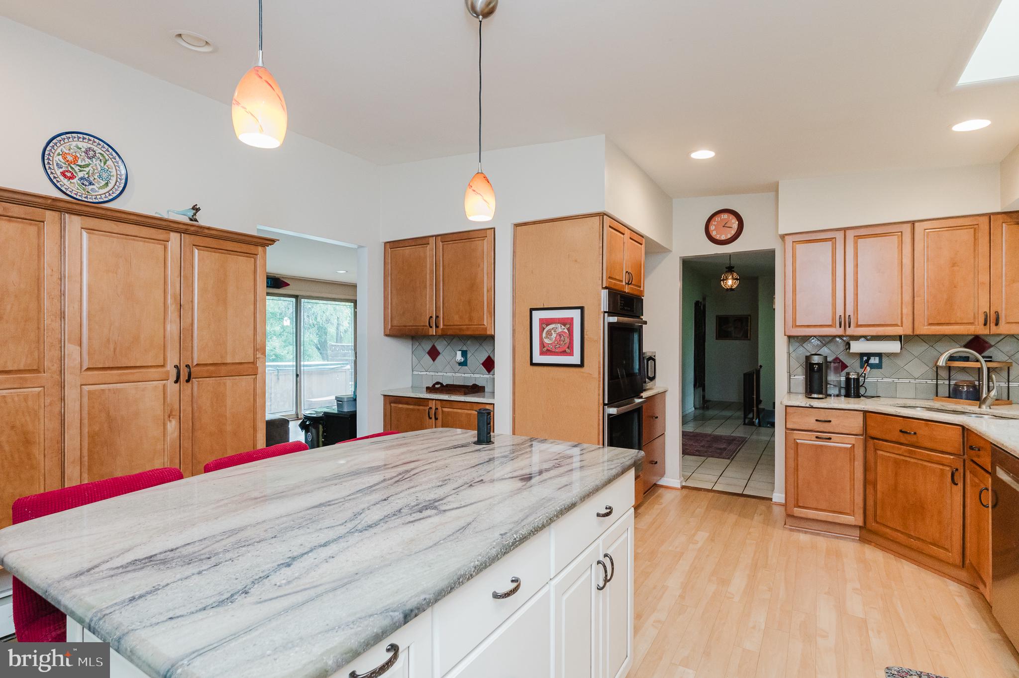 MIDFIELD - Residential
