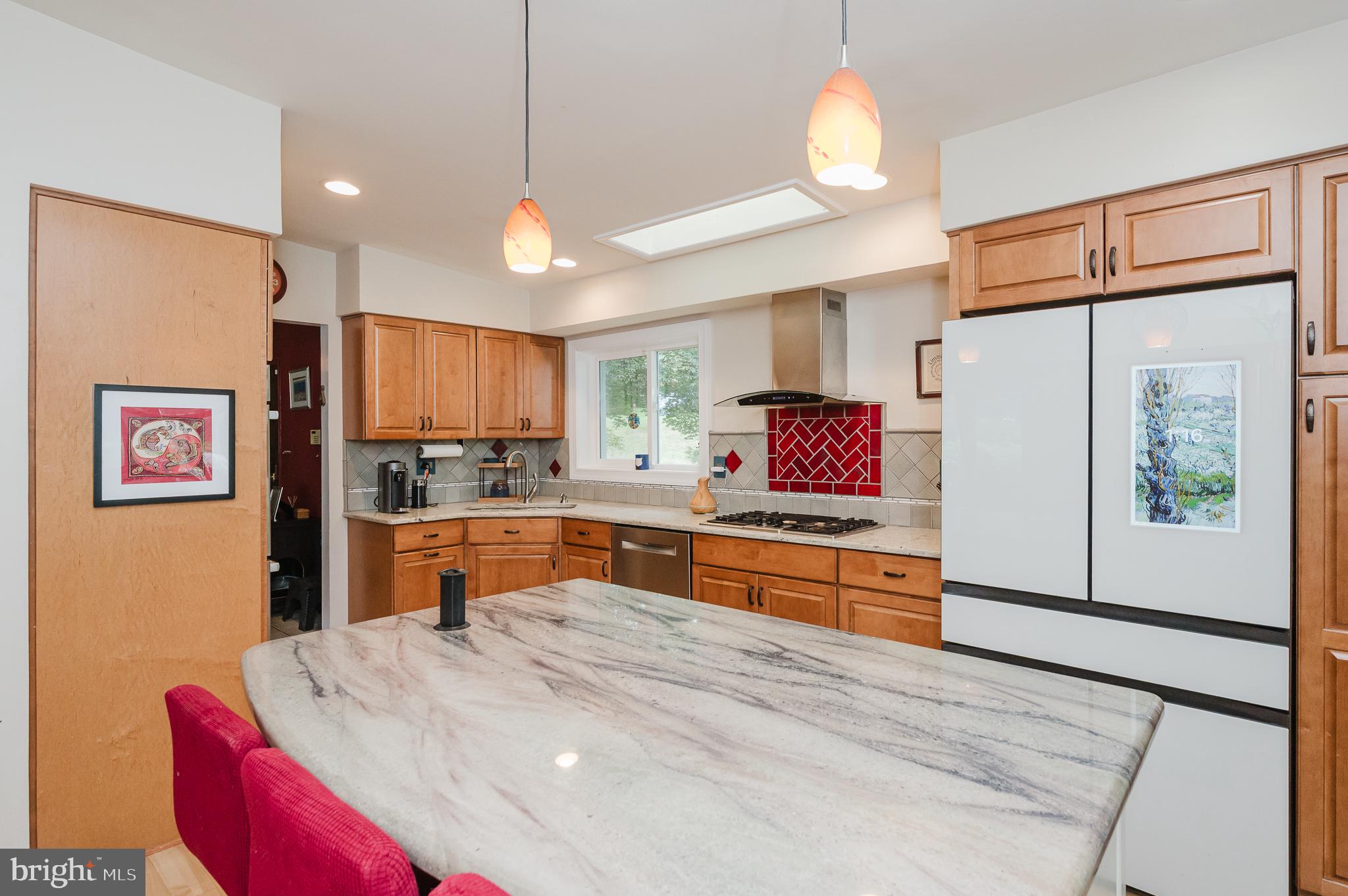 MIDFIELD - Residential