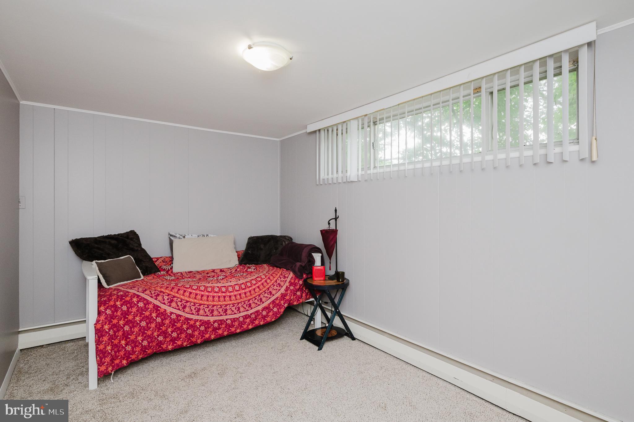 MIDFIELD - Residential
