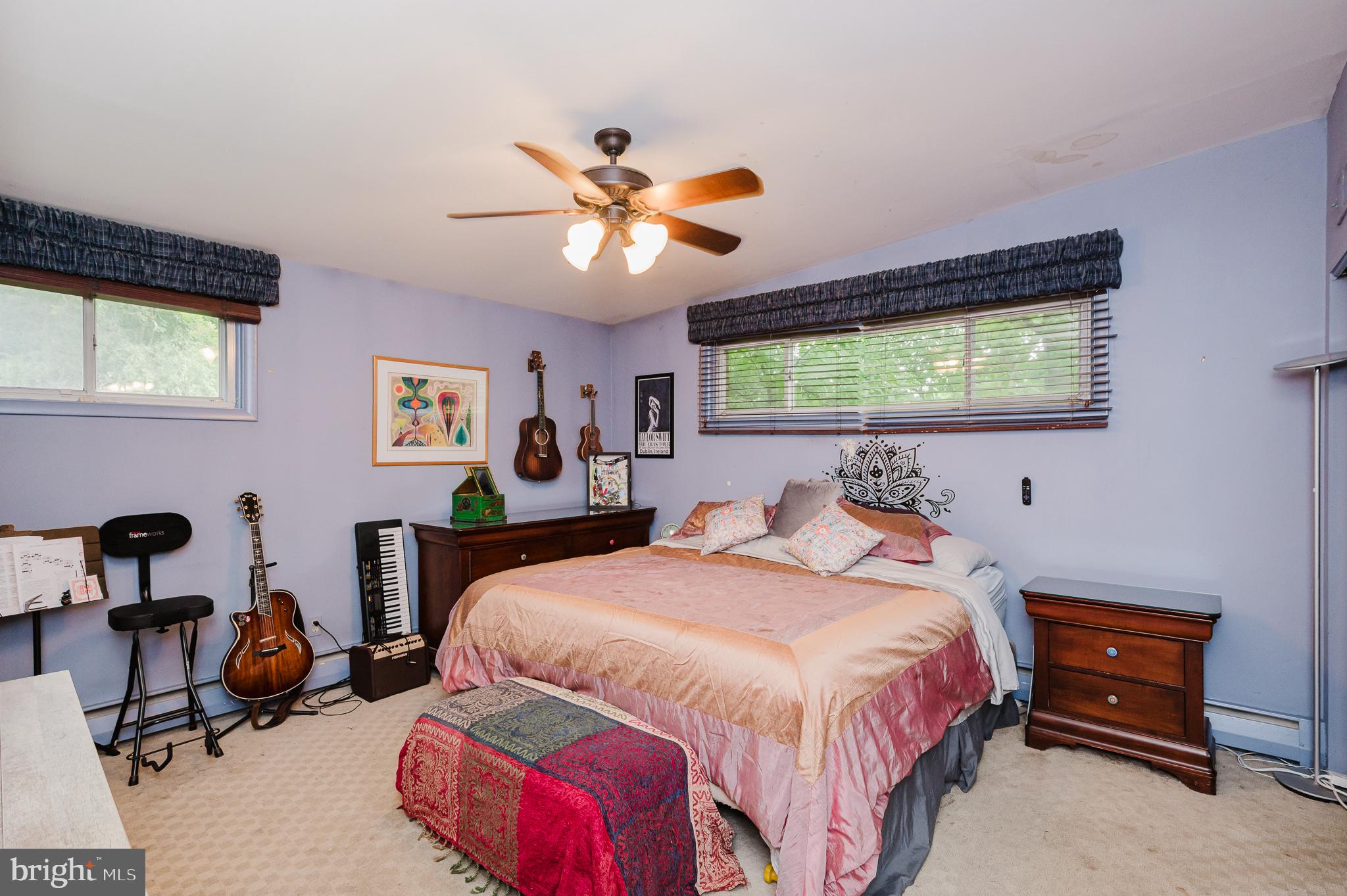 MIDFIELD - Residential