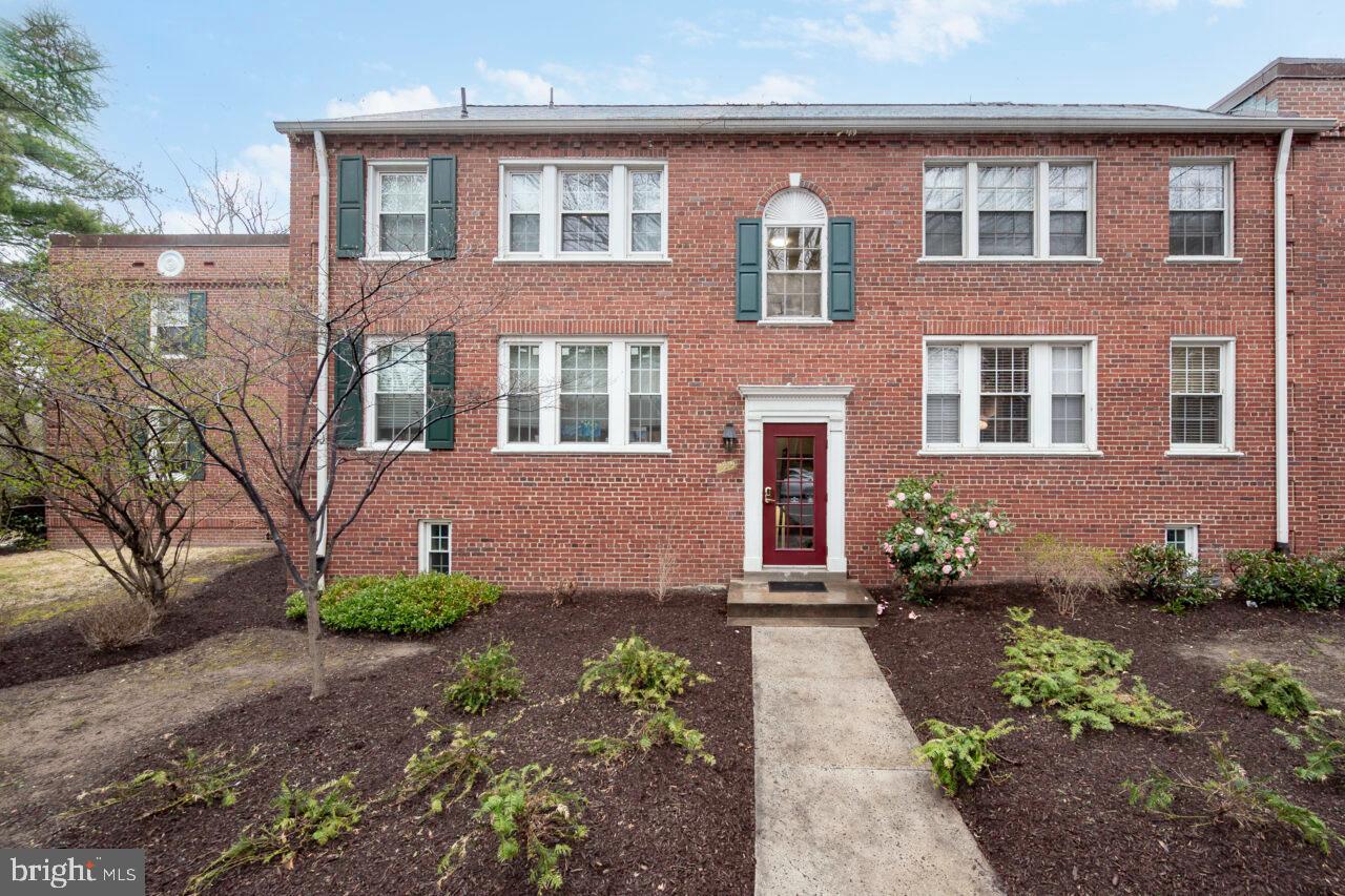 Assumable Mortgage for Military and Non-military Buyers at 4.75% interest rate. Current Loan Balance - $279,000. Monthly Mortgage Payment $1,799.50. Second trust financing lender available.

Enjoy serene tree-lined views from this charming, 1-bedroom in sought-after Colonial Village! The inviting eat-in kitchen boasts white cabinetry, granite counters, a pantry closet, and stainless steel appliances, including a flat-top range and built-in microwave. The spa-inspired bathroom features a sleek subway tile shower with frameless glass doors. 

The heating/cooling unit was replaced in 2020. Enjoy laundry facilities and extra storage next door. Nestled in a pet-friendly community with lush courtyards and walking/biking paths, this home is just blocks from Rosslyn and Courthouse Metros, plus vibrant dining and shopping in the Courthouse/Clarendon corridor. With easy access to major commuter routes, Georgetown, and Downtown DC, this move-in ready home offers unbeatable convenience and charm.
