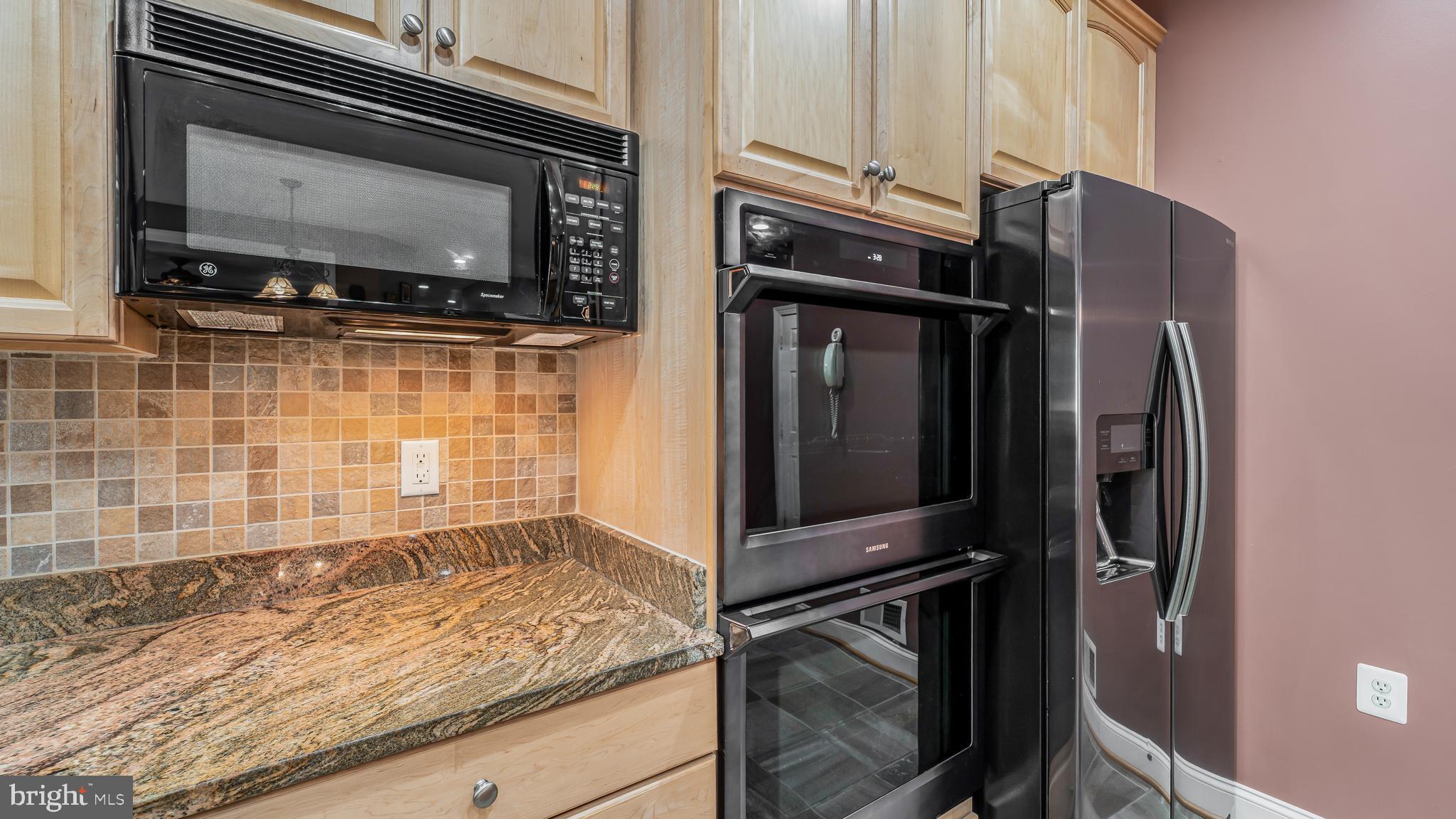 WHITE OAKS ESTATES - Residential