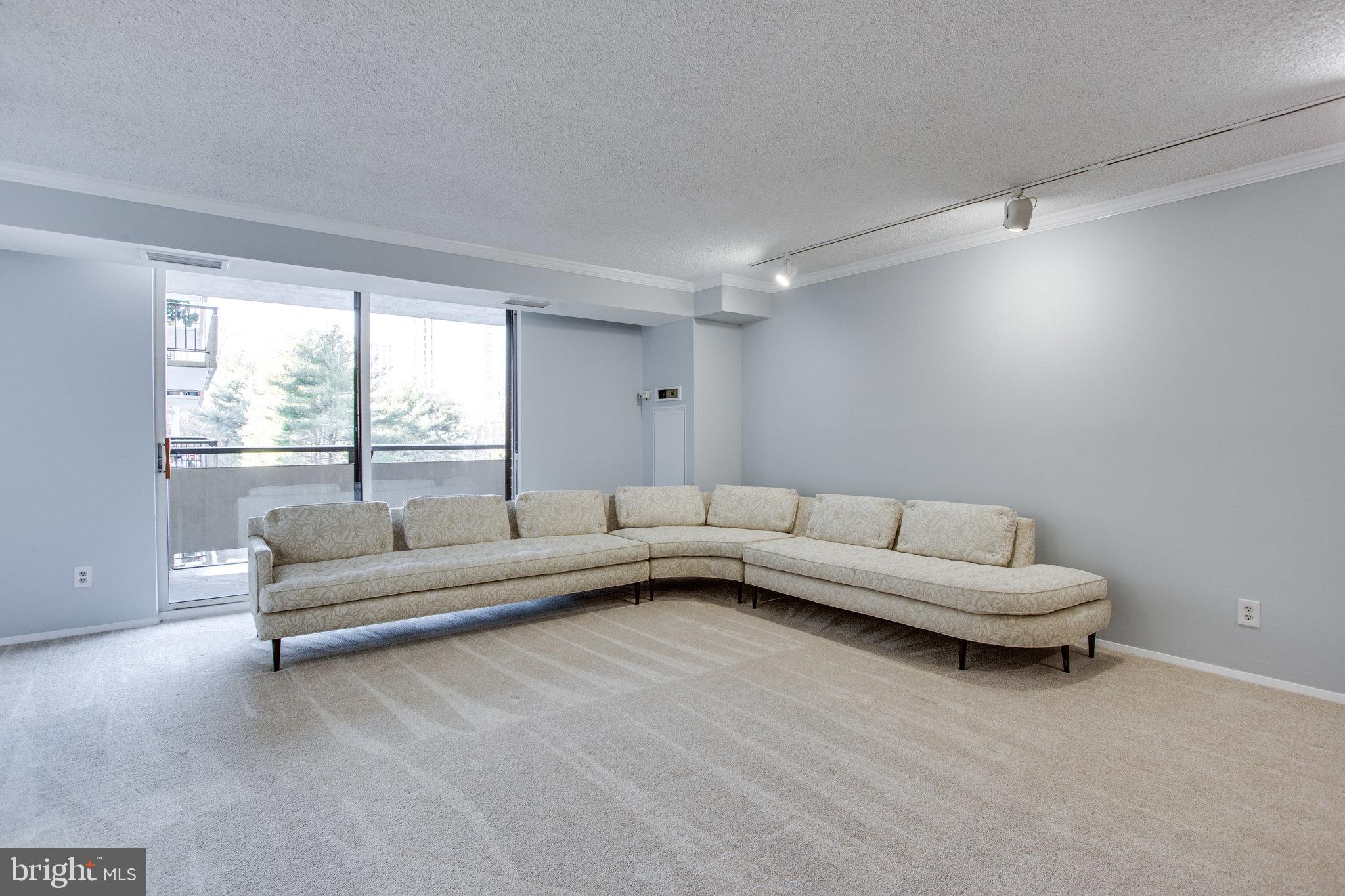 REGENCY AT MCLEAN - Residential Lease