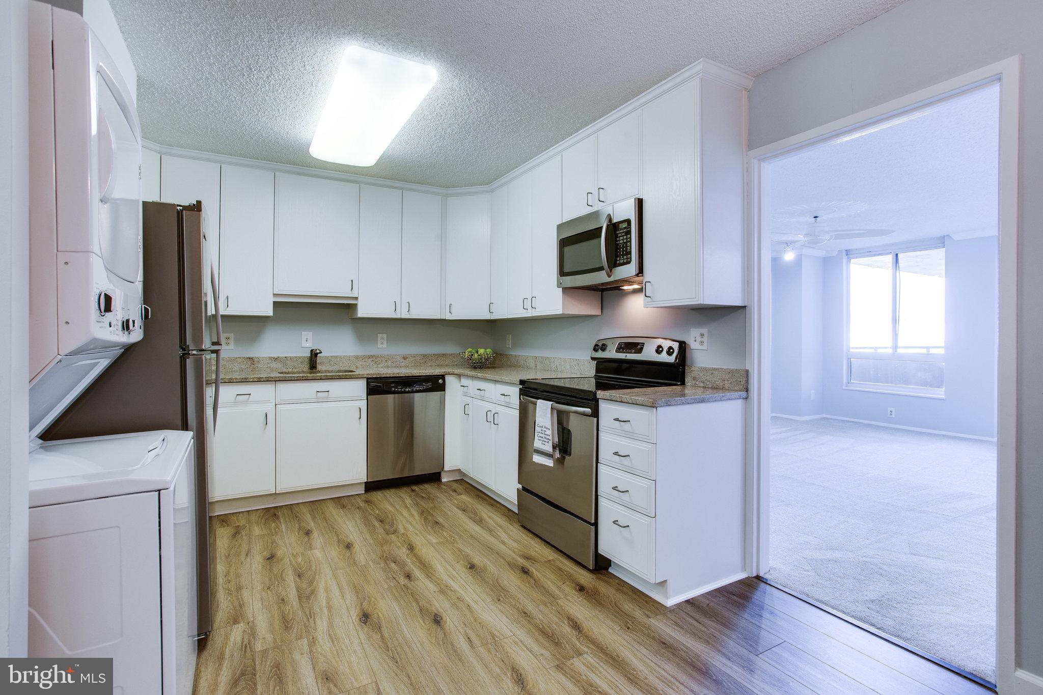 REGENCY AT MCLEAN - Residential Lease