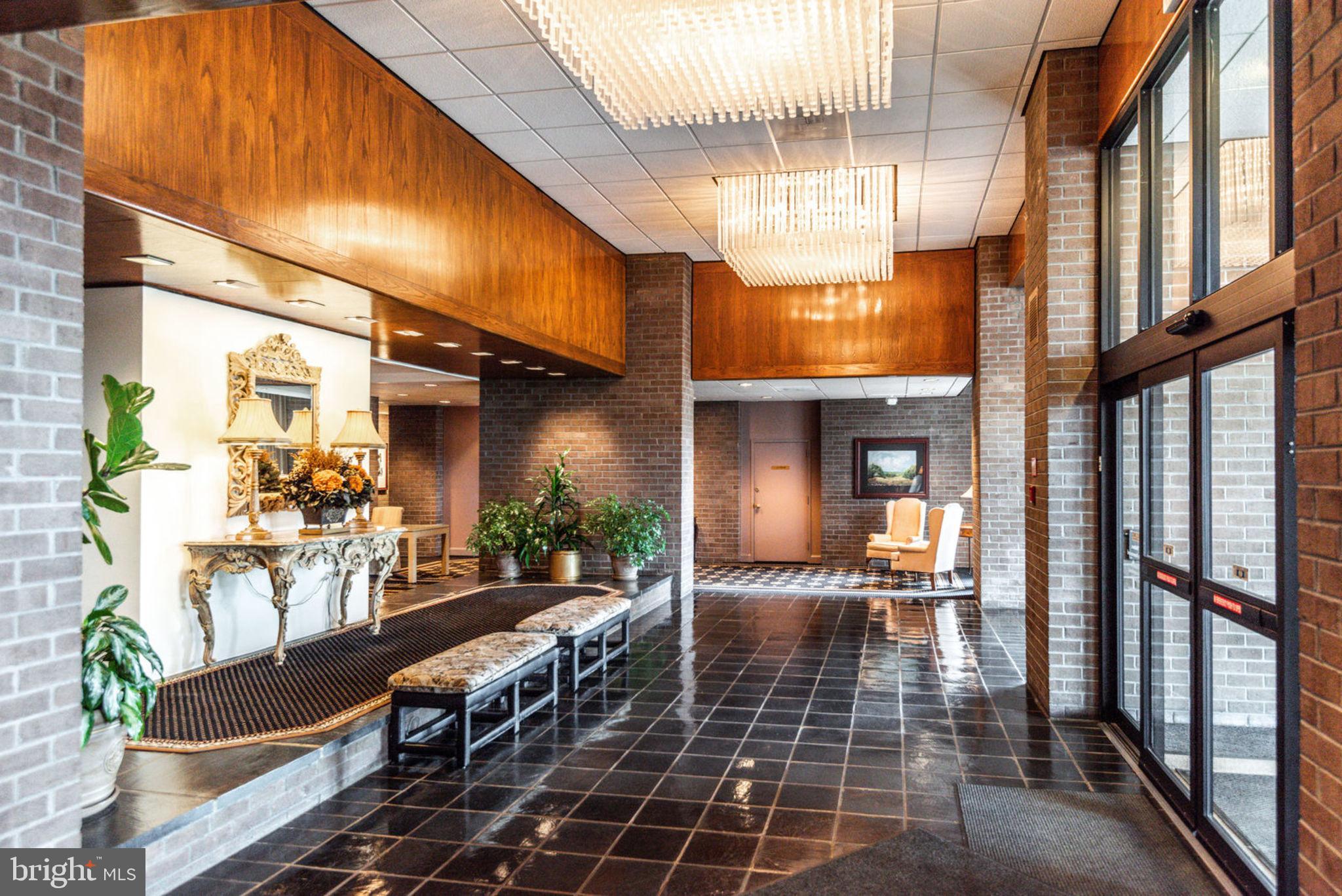 REGENCY AT MCLEAN - Residential Lease