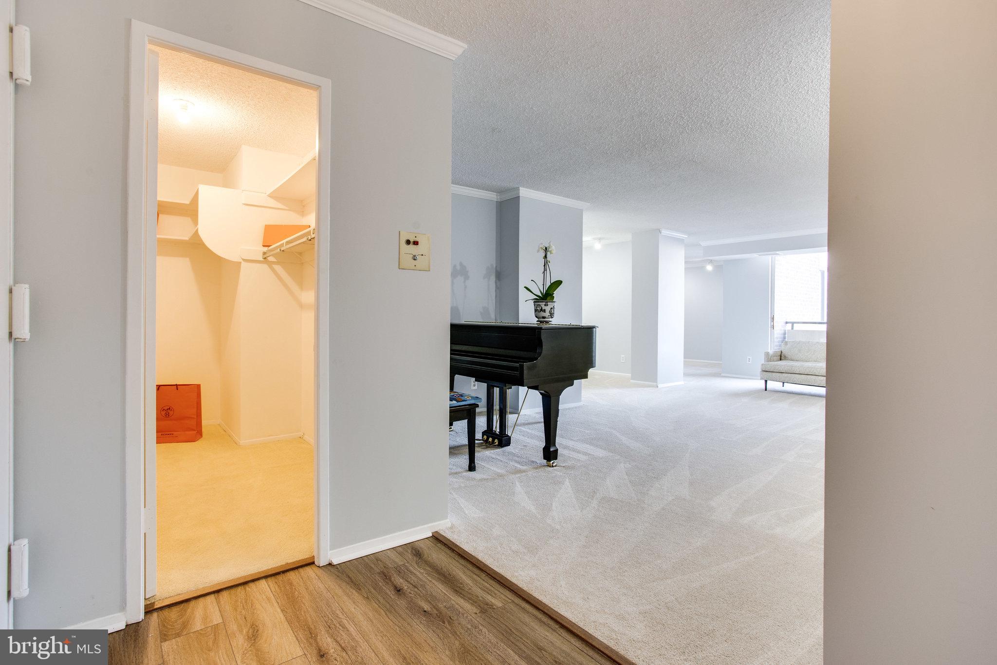 REGENCY AT MCLEAN - Residential Lease