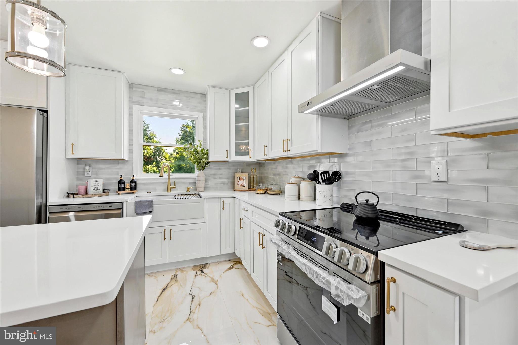 PINE VALLEY FARMS - Residential
