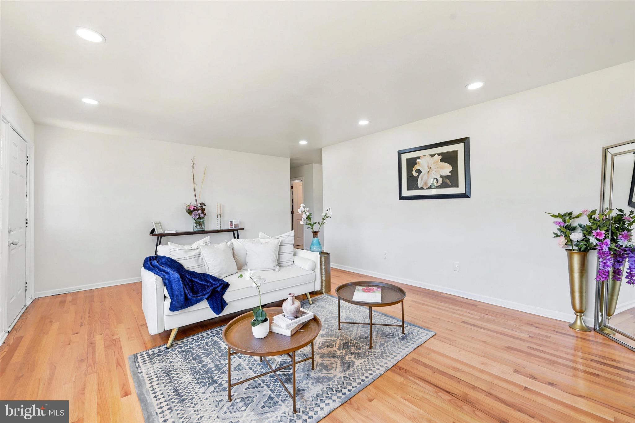 PINE VALLEY FARMS - Residential
