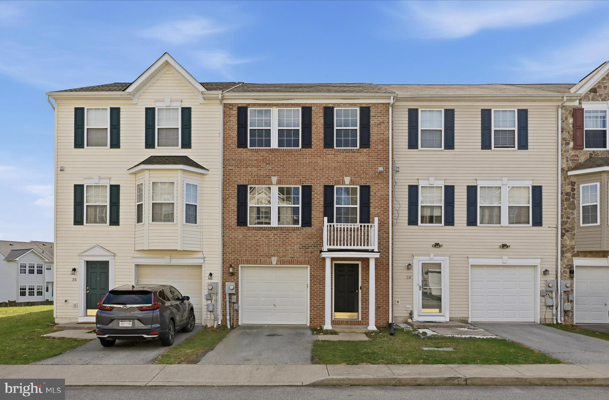 GREEN MEADOWS - Residential