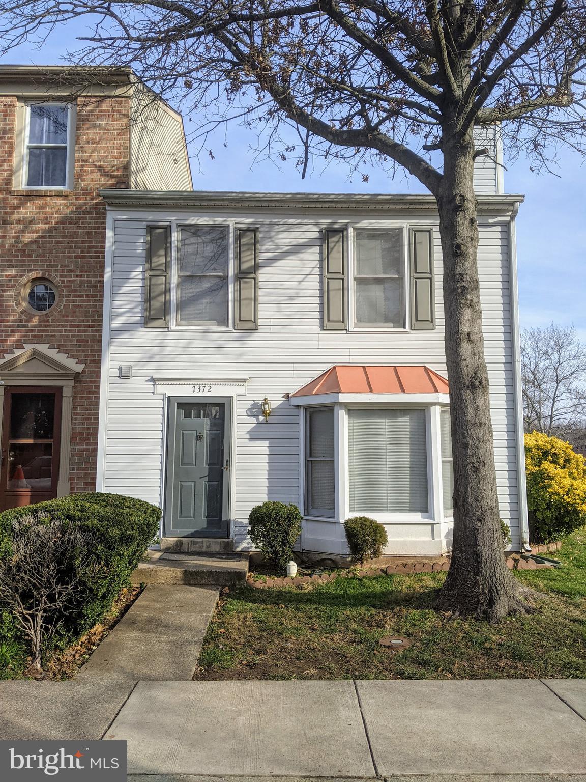 STONINGTON - Residential