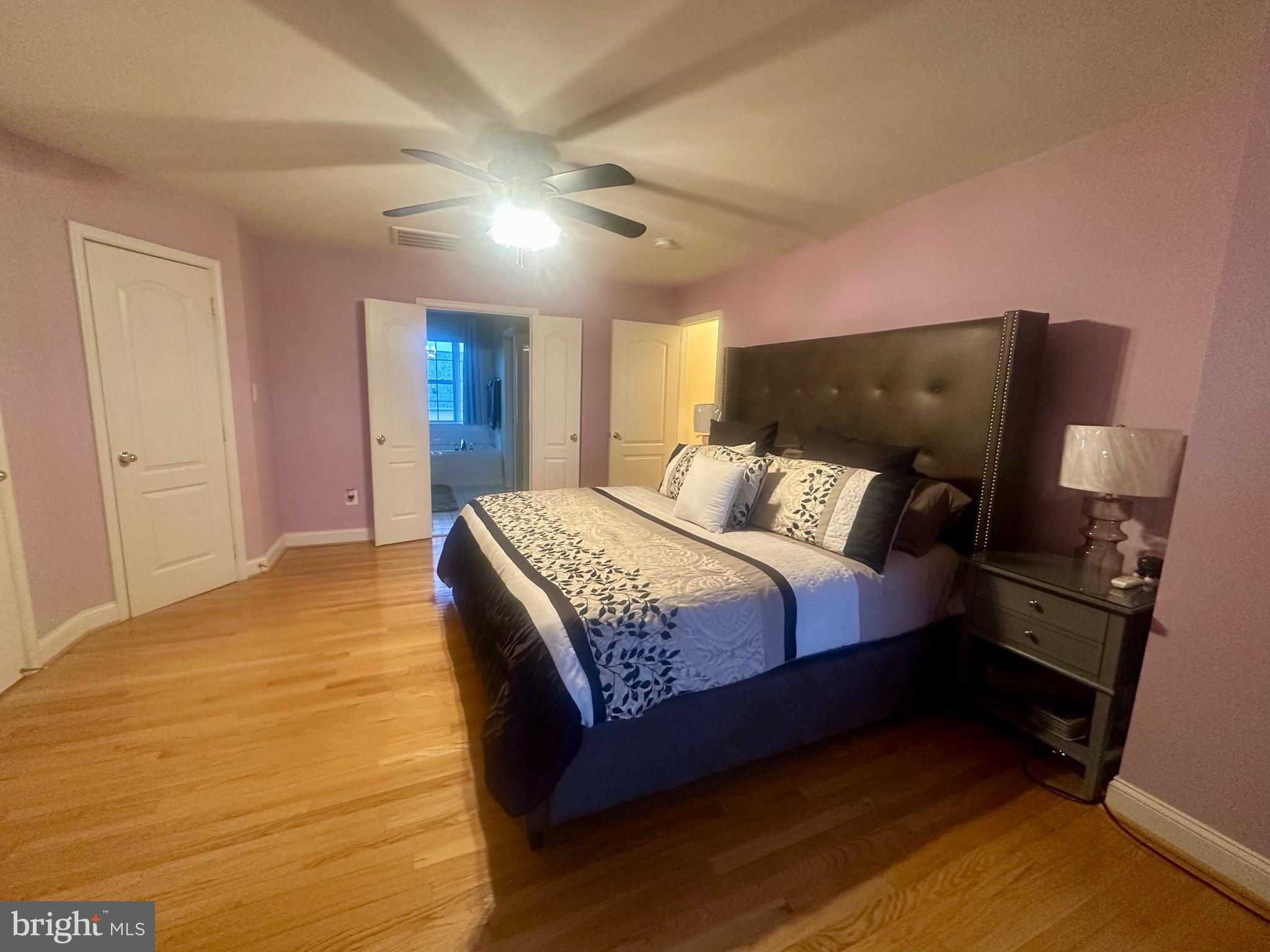 KING FARM BAILEYS COMMON - Residential