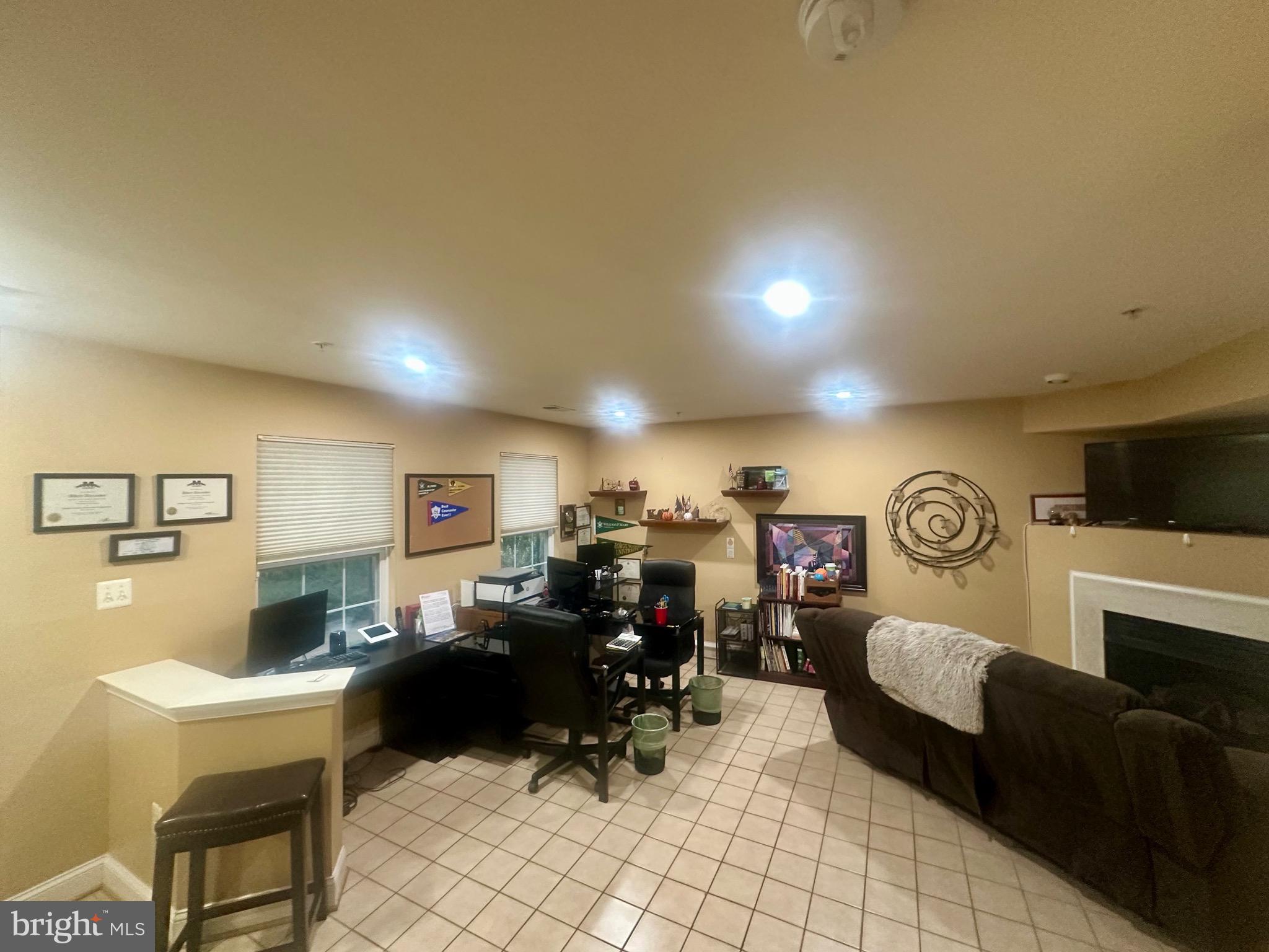 KING FARM BAILEYS COMMON - Residential