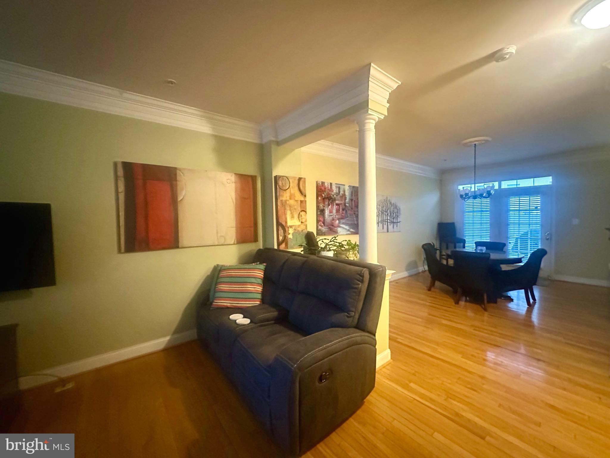 KING FARM BAILEYS COMMON - Residential