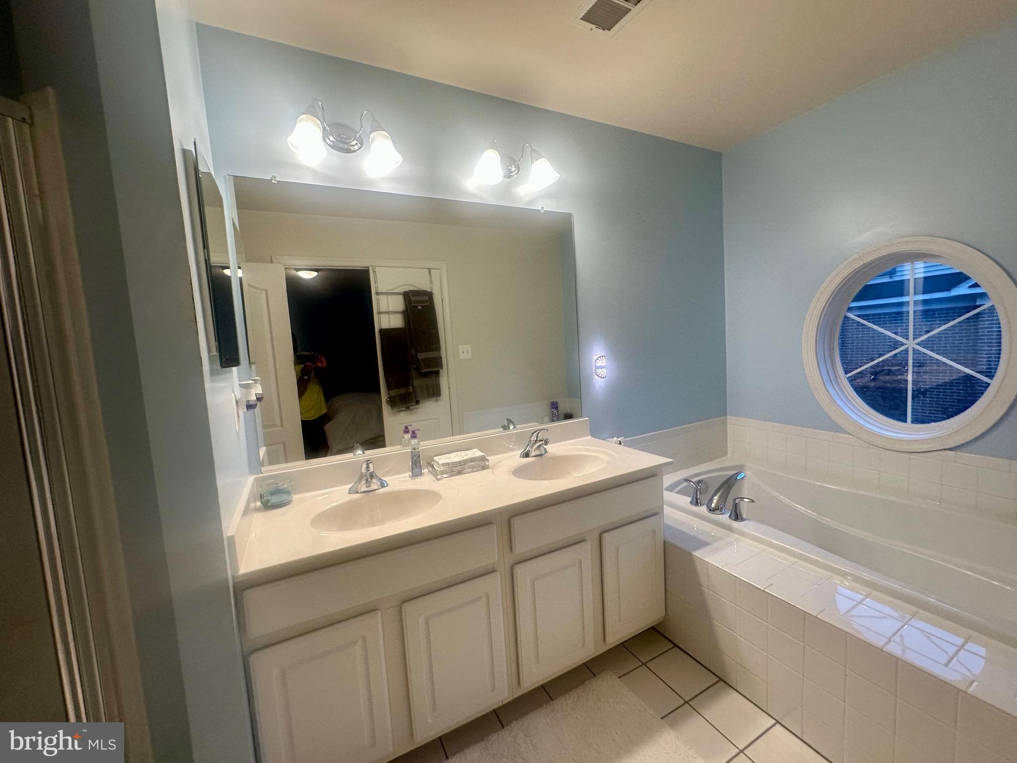 KING FARM BAILEYS COMMON - Residential