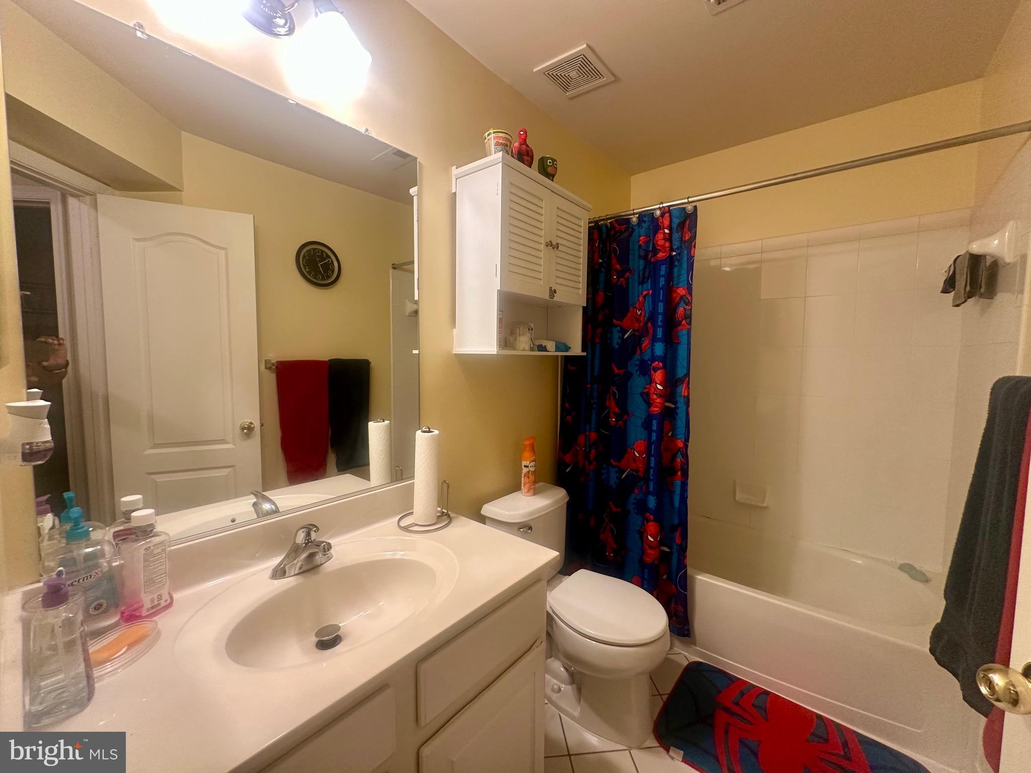 KING FARM BAILEYS COMMON - Residential