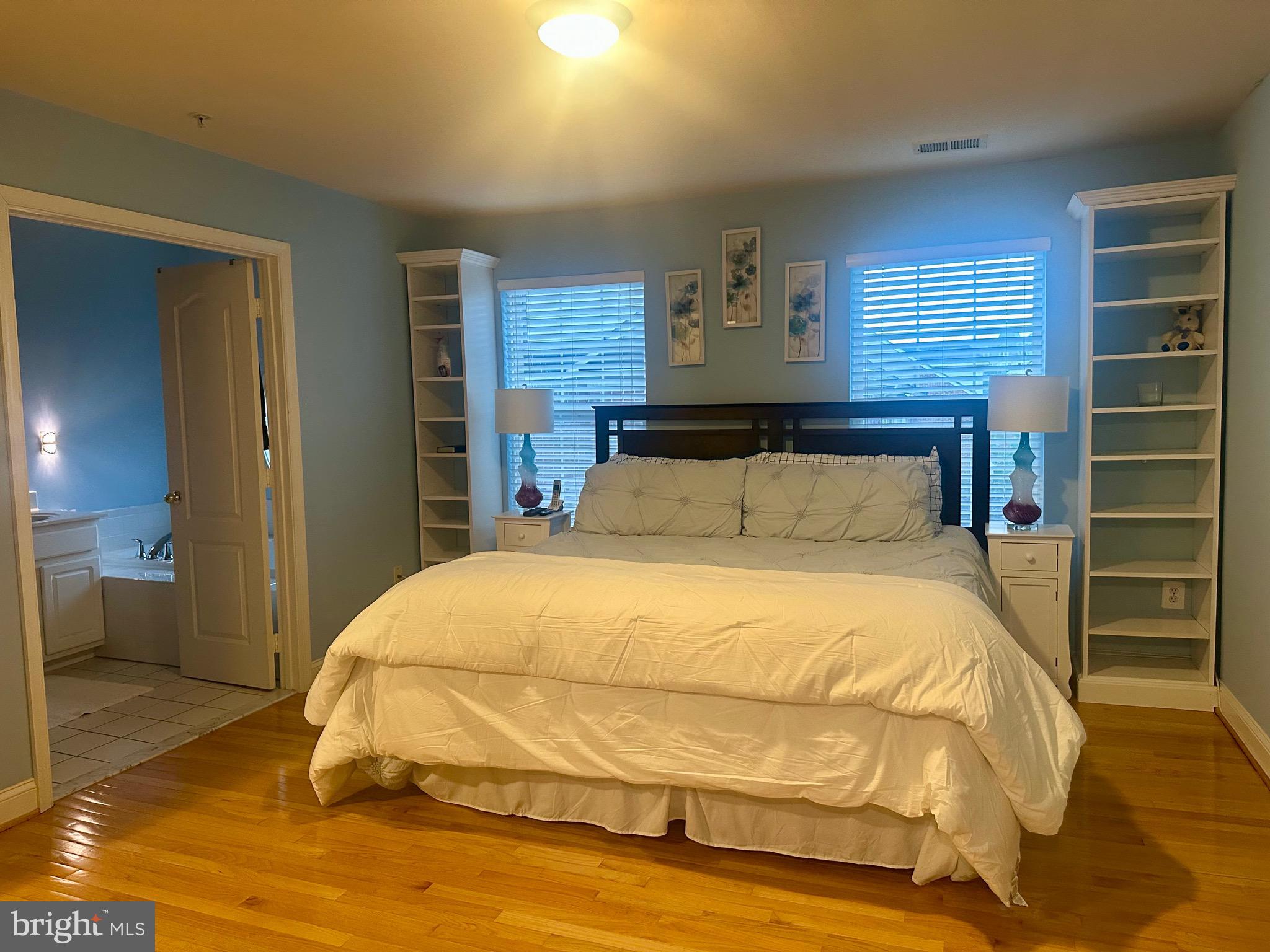 KING FARM BAILEYS COMMON - Residential