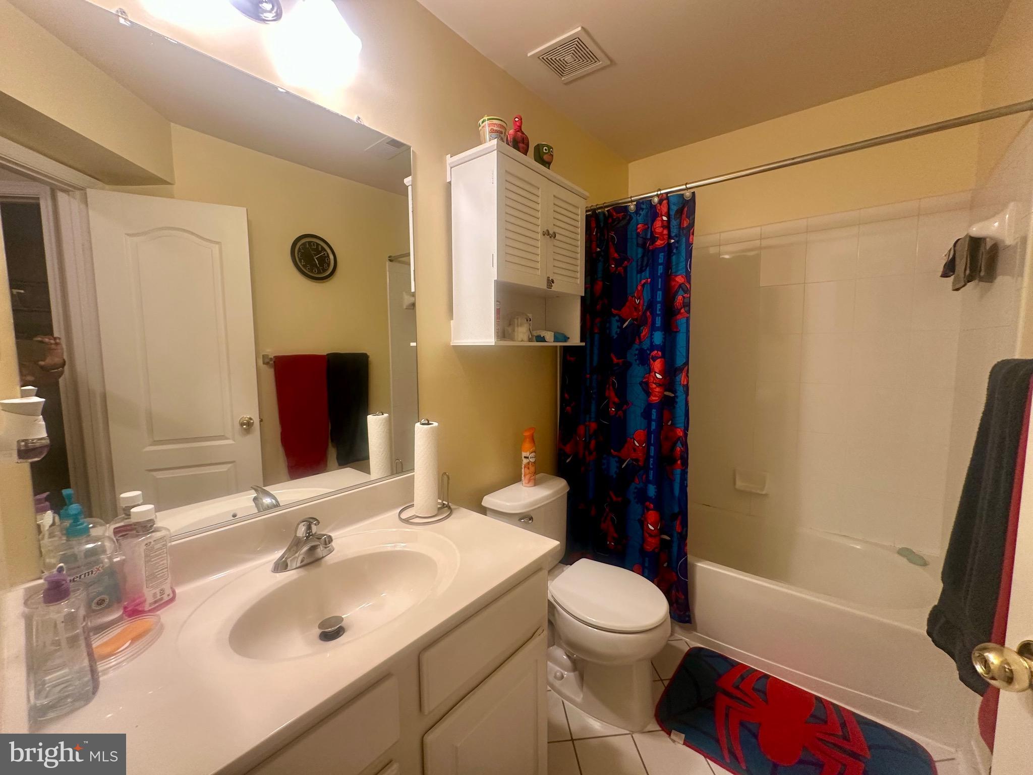 KING FARM BAILEYS COMMON - Residential