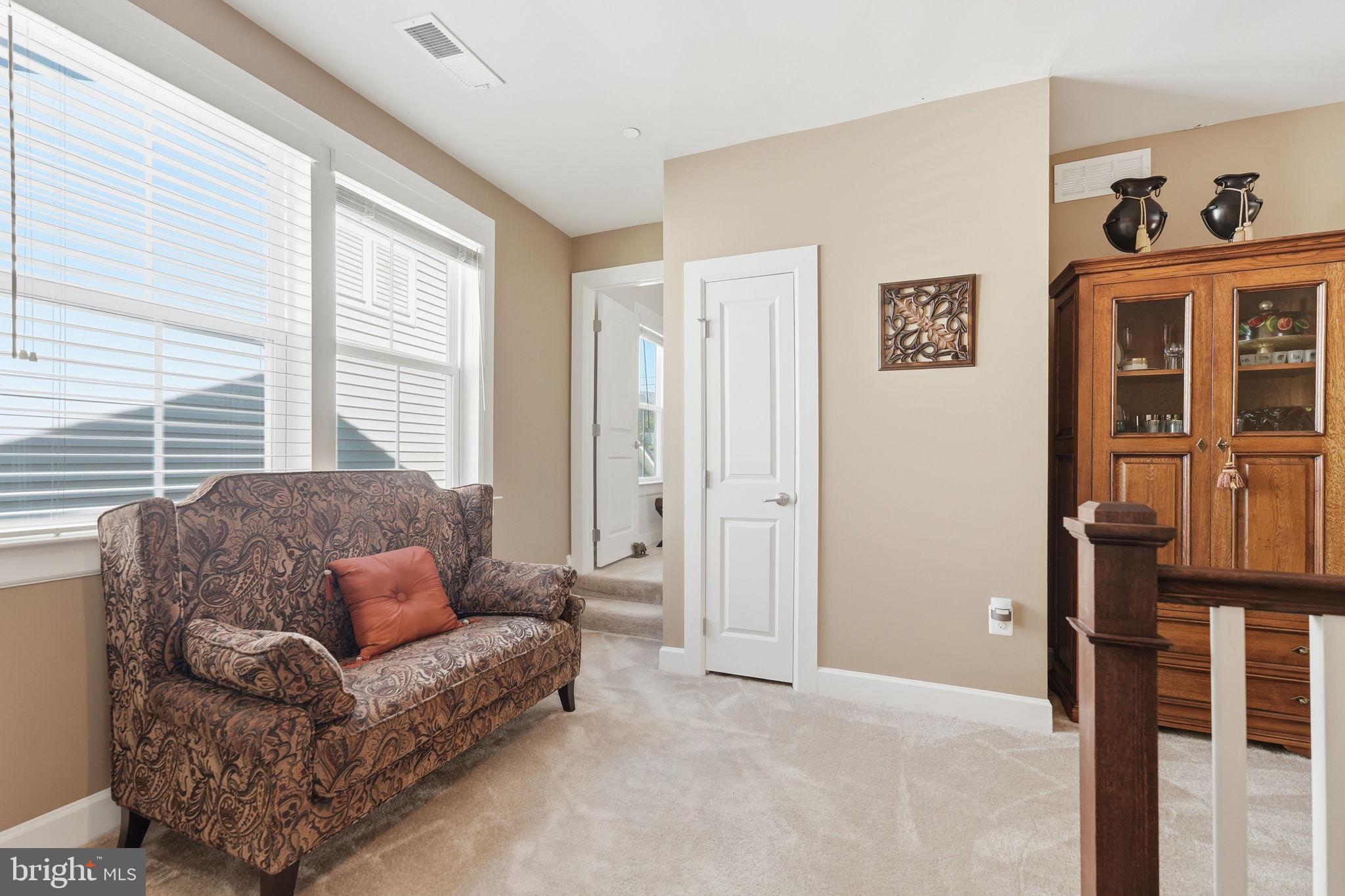 TWO RIVERS - Residential