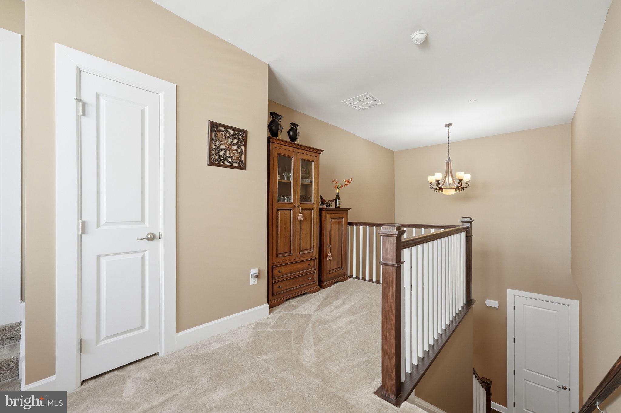 TWO RIVERS - Residential