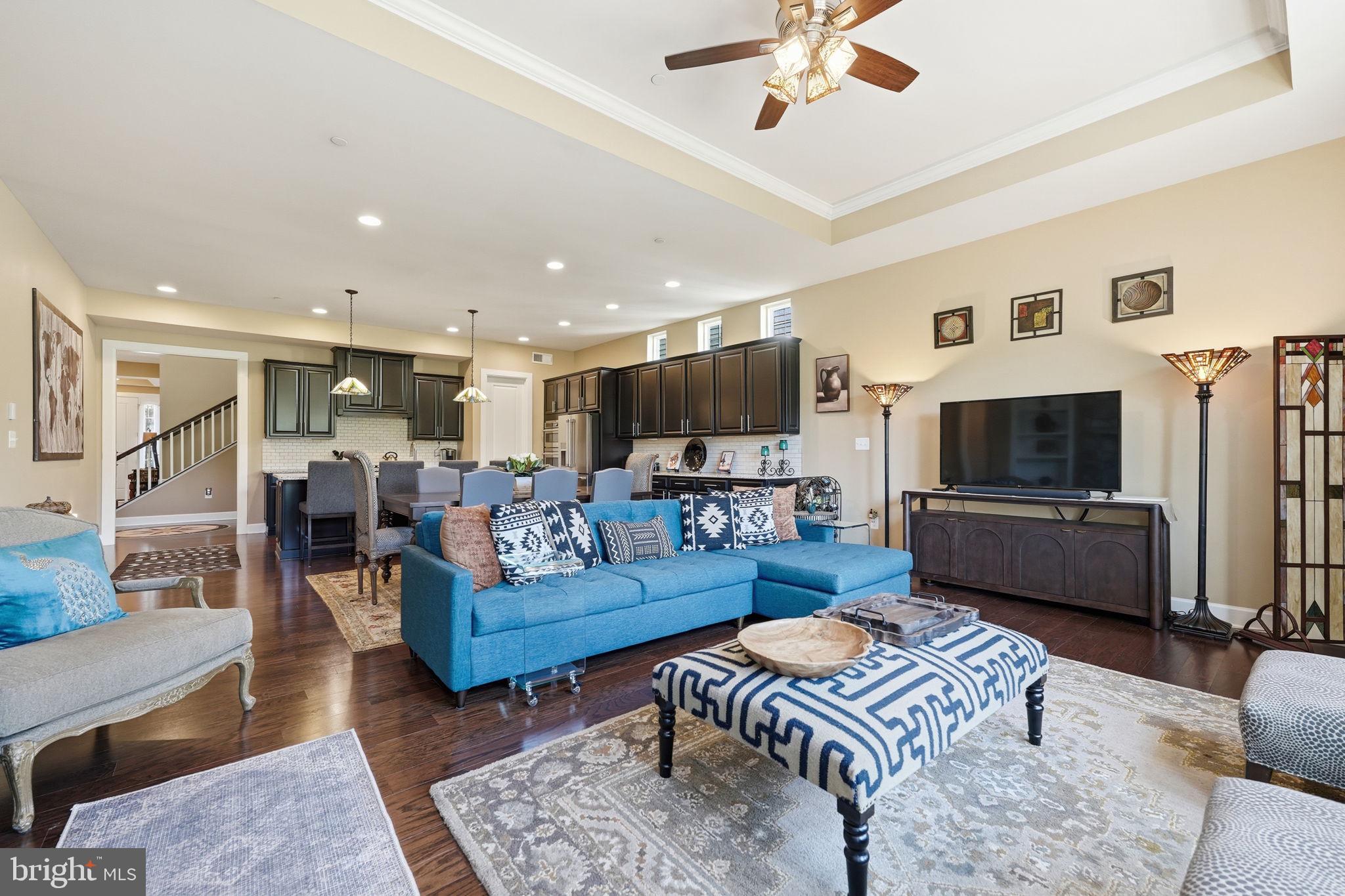 TWO RIVERS - Residential