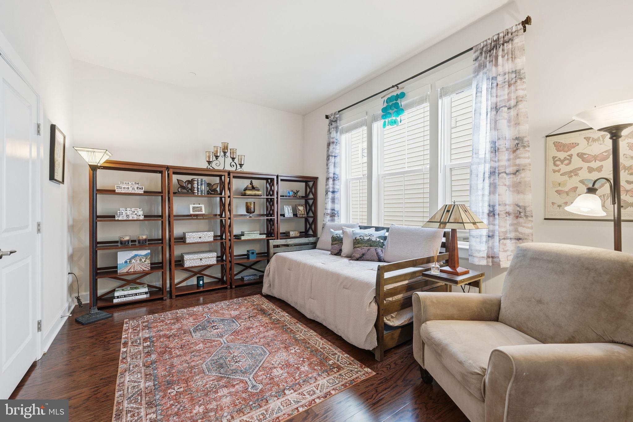 TWO RIVERS - Residential