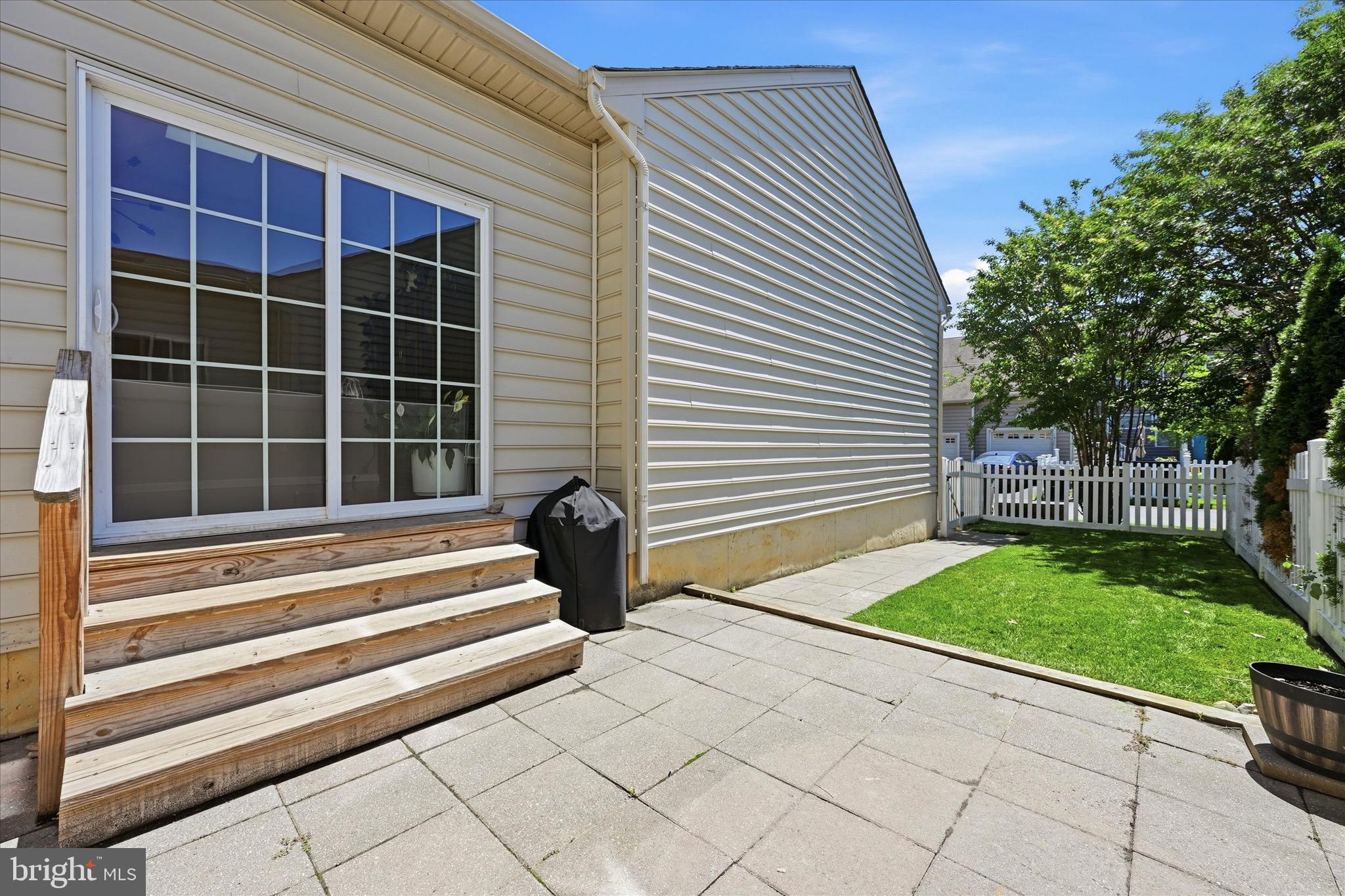 VILLAGE OF BAYBERRY - Residential