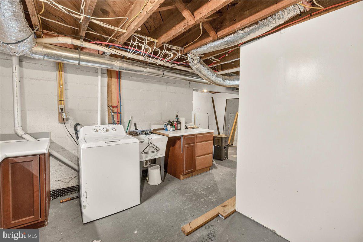 JEFFERSON BLVD - Residential