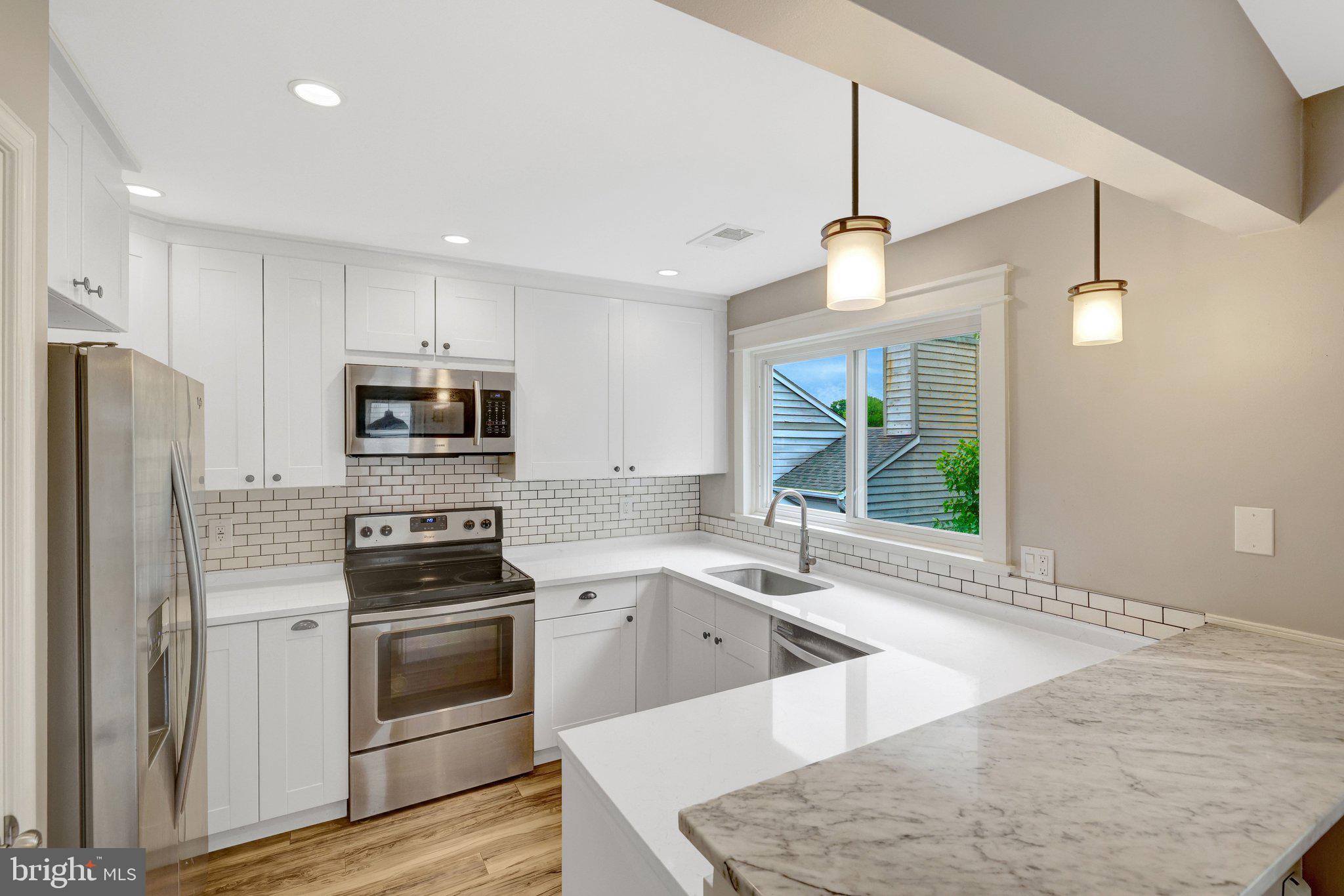 SUMMERRIDGE - Residential