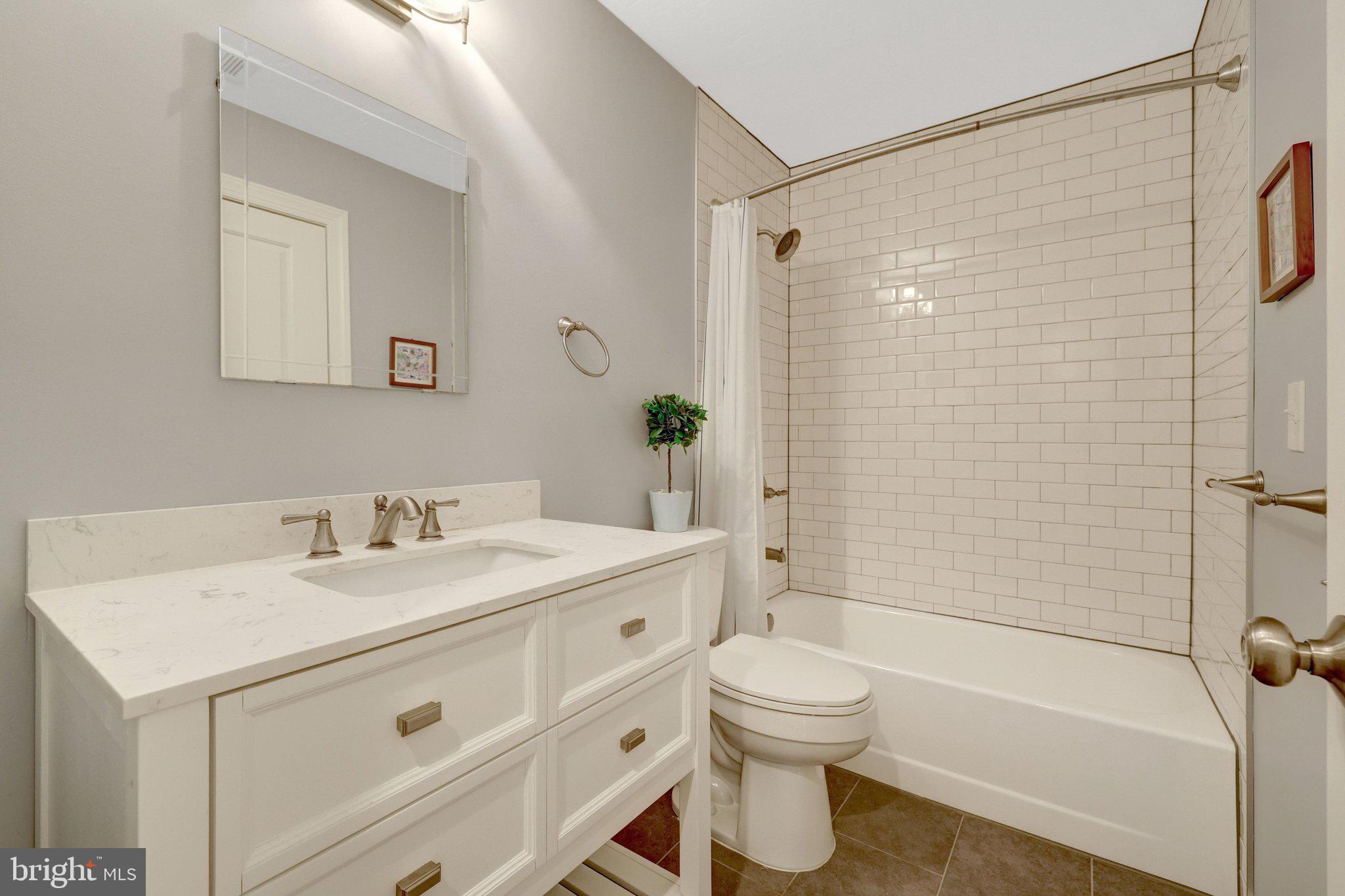 SUMMERRIDGE - Residential