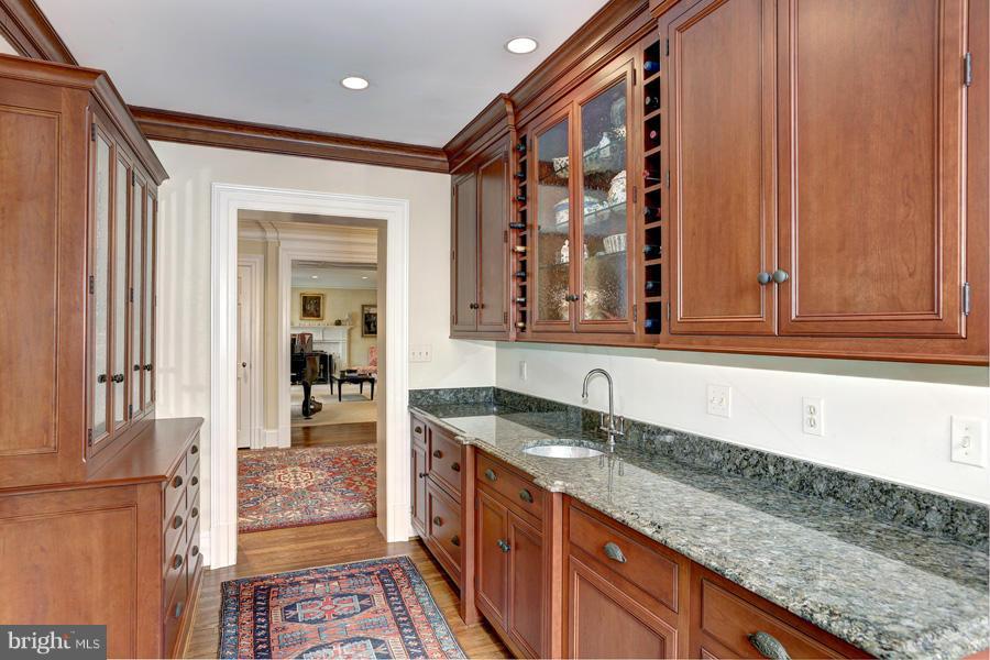SPRING VALLEY - Residential