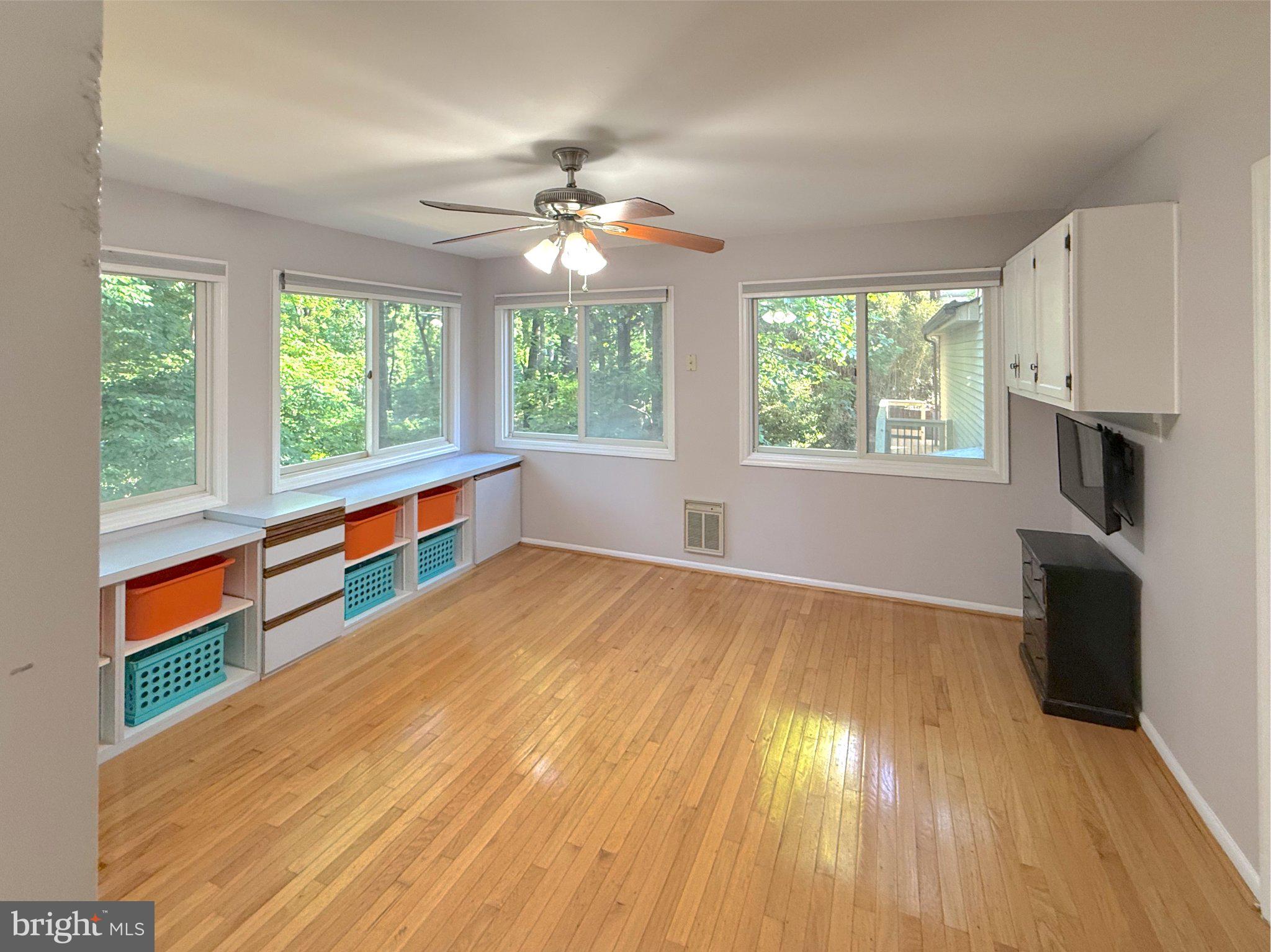 ST JOHNS VILLAGE - Residential