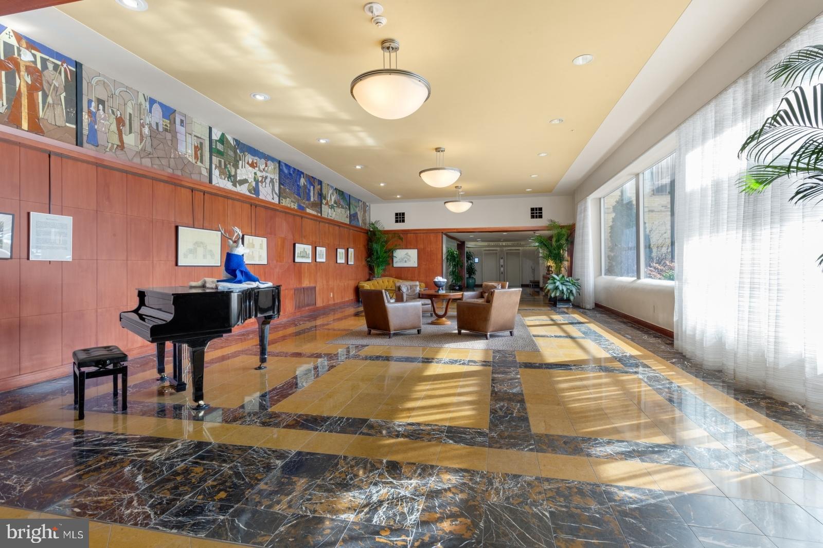 ART MUSEUM AREA - Residential